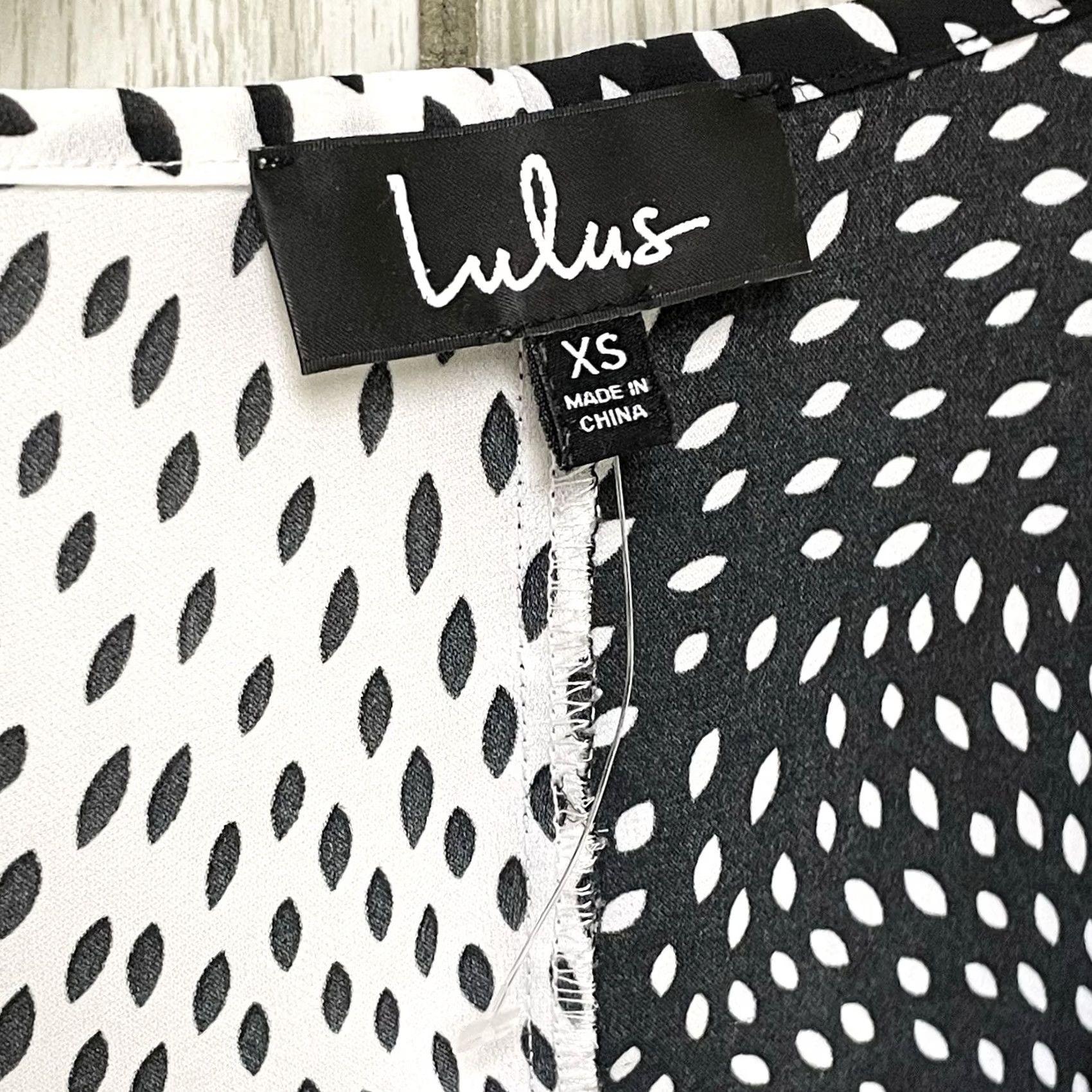 Lulus Lulus Cropped You Dot It Two-Tone Long Sleeve Wrap Top XS Women Shirt Blouse Multicolor Polka Dot Cruella Style Size XS / US 0-2 / IT 36-38 - 5 Thumbnail