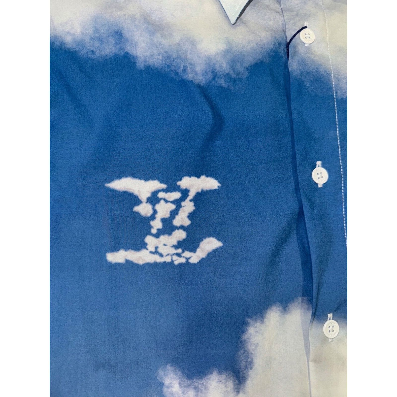 Louis Vuitton Louis Vuitton Clouds Blue White Logo Long Sleeve Button Up Size US L / EU 52-54 / 3 - 7 Thumbnail
