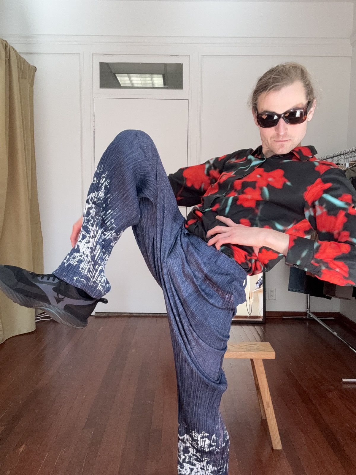 Pleats Please Issey Miyake PLEATS PLEASE Trompe L’Oeil Denim Printed Pants Size US 32 / EU 48 - 15 Thumbnail