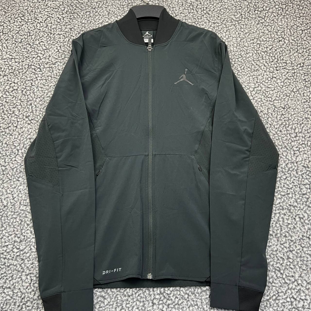 Jordan Brand Air Jordan Varsity Jacket Men Dri-Fit Jumpman Full Zip New M Size US M / EU 48-50 / 2 - 1 Thumbnail