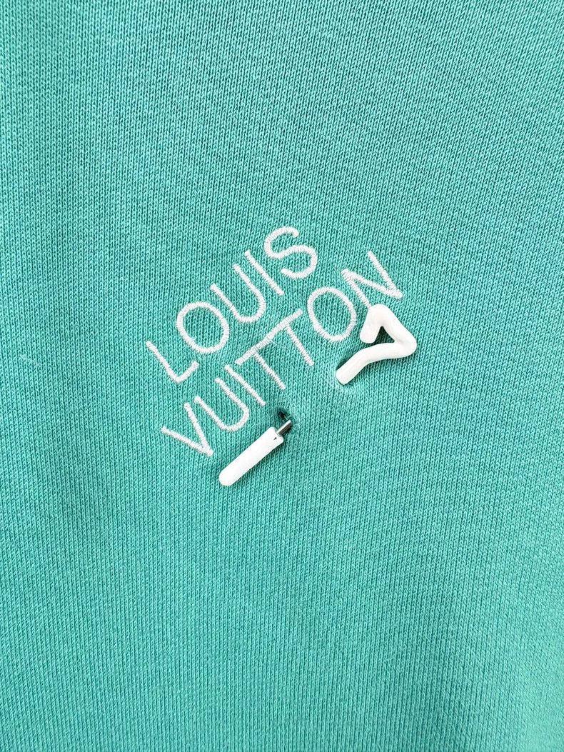 Louis Vuitton Louis Vuitton Lake Green Pin Embroidered LOGO Hoodie Size US S / EU 44-46 / 1 - 3 Thumbnail