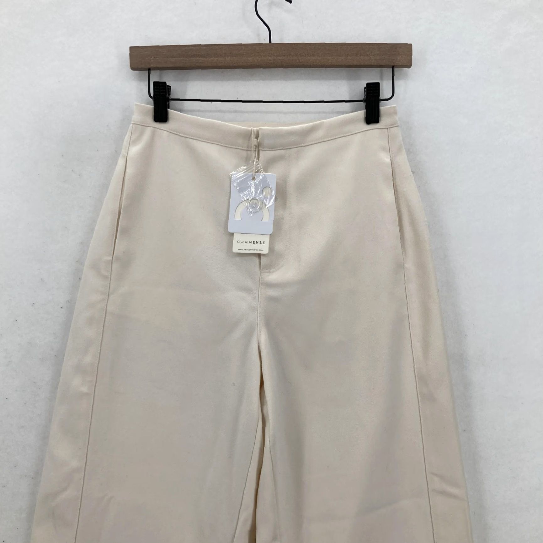 Vintage VINTAGE Commense Minimalist Pockets Draped Pants Womens XS Cream Wide Leg High Rise NWT Size 26" / US 2 / IT 38 - 2 Thumbnail