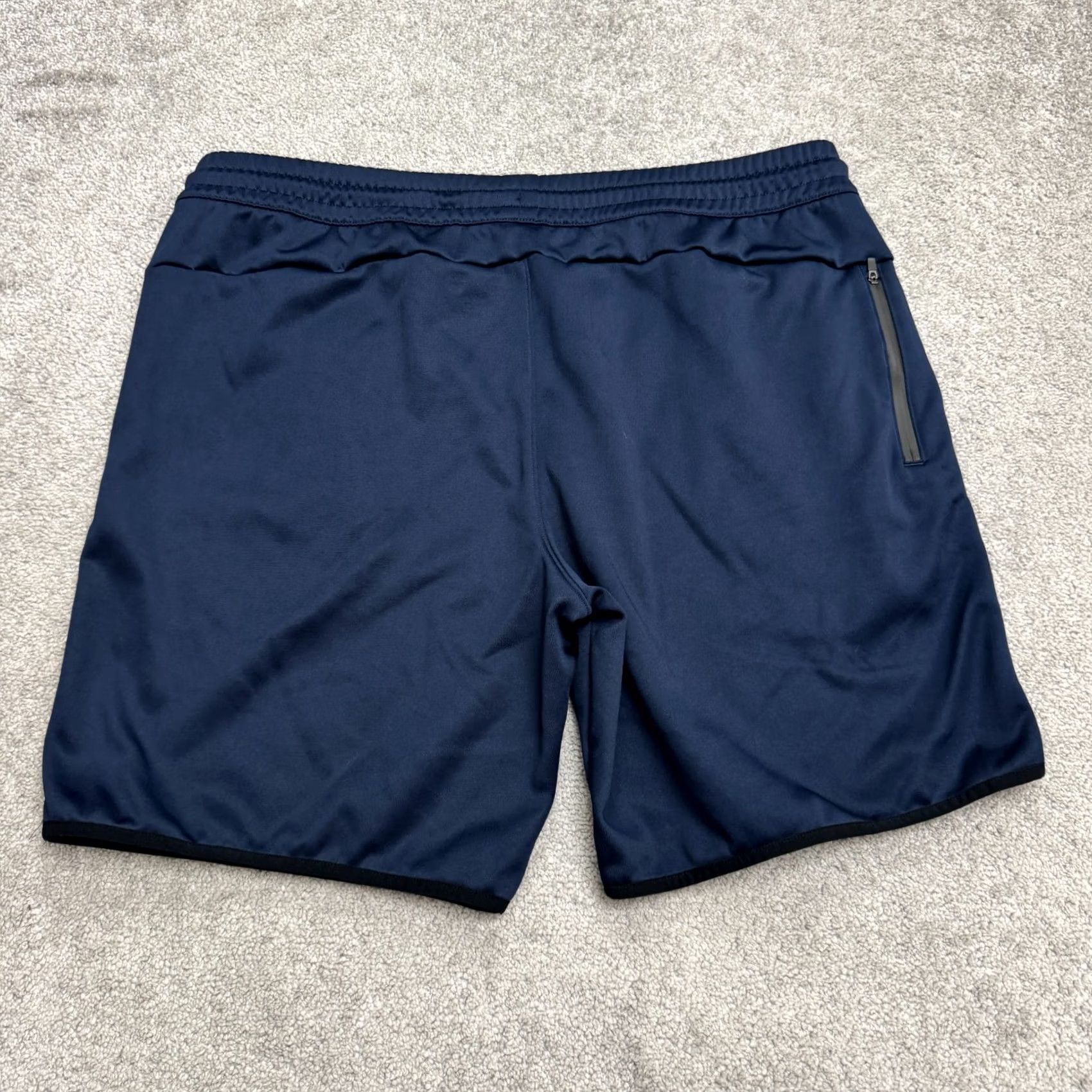 Vintage Xersion Quick-Dri Tech Fleece Sweat Shorts Mens 2XL Navy Blue Zip Pocket Activewear Shorts"} Size US 39 - 2 Thumbnail