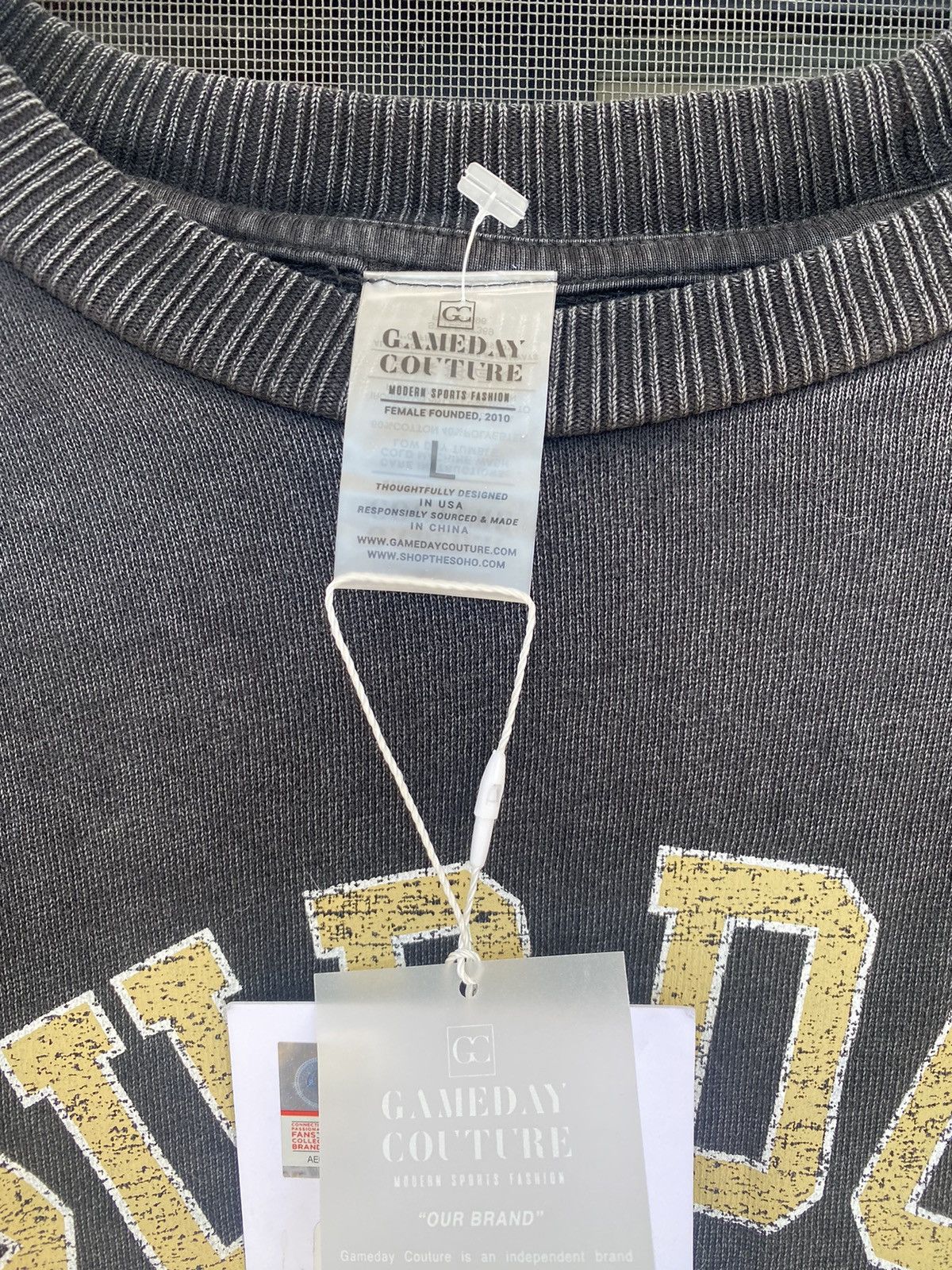 Other NWT Purdue Boilermakers Game day Couture Womens Crew Neck Size L / US 10 / IT 46 - 8 Thumbnail