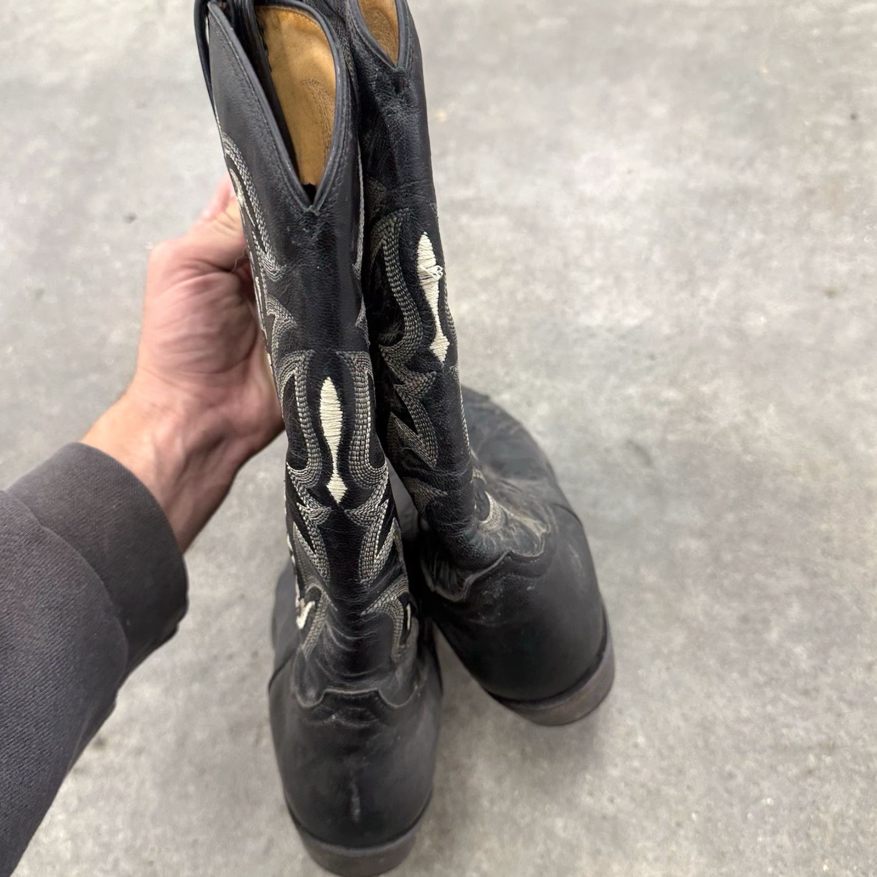 Tony Lama VINTAGE Tony Lama Boots Western Cowboy Distressed Exotic Black Ostrich Leather 8.5 D Mens Size US 9 / EU 42 - 6 Thumbnail