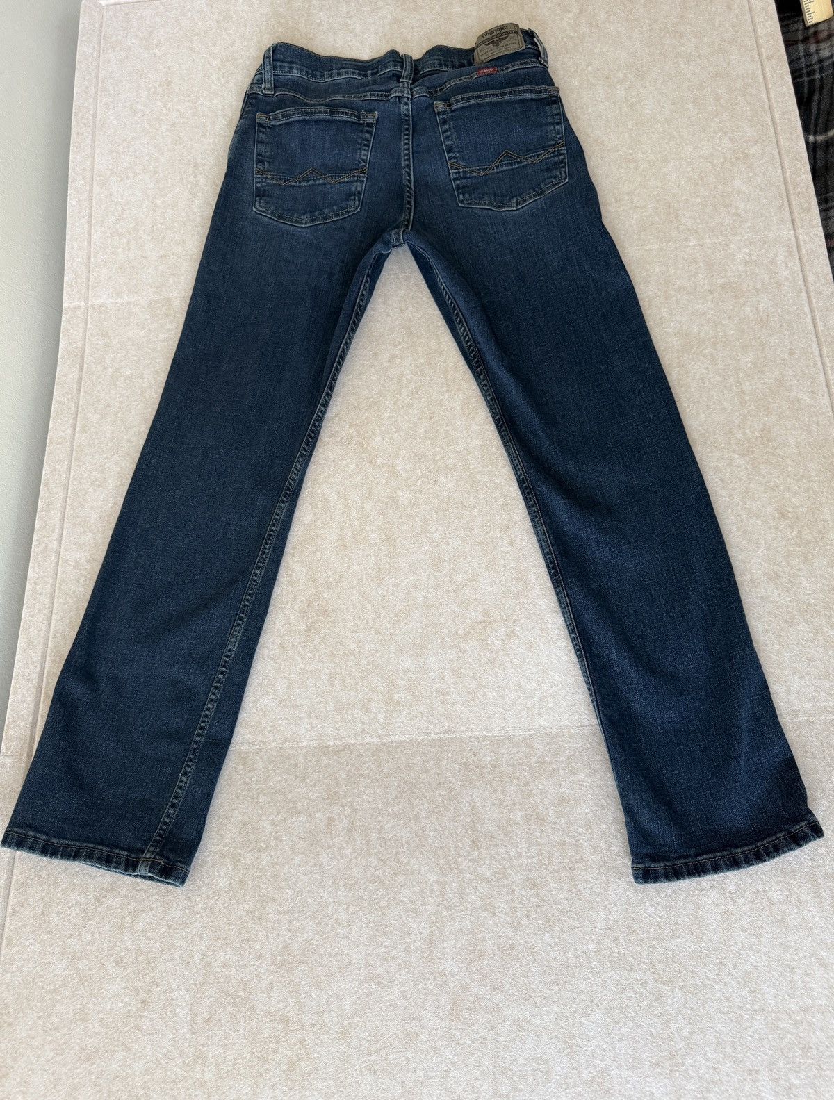 Wrangler Wrangler slim straight jeans men’s 30 x 30 Size US 30 / EU 46 - 2 Thumbnail