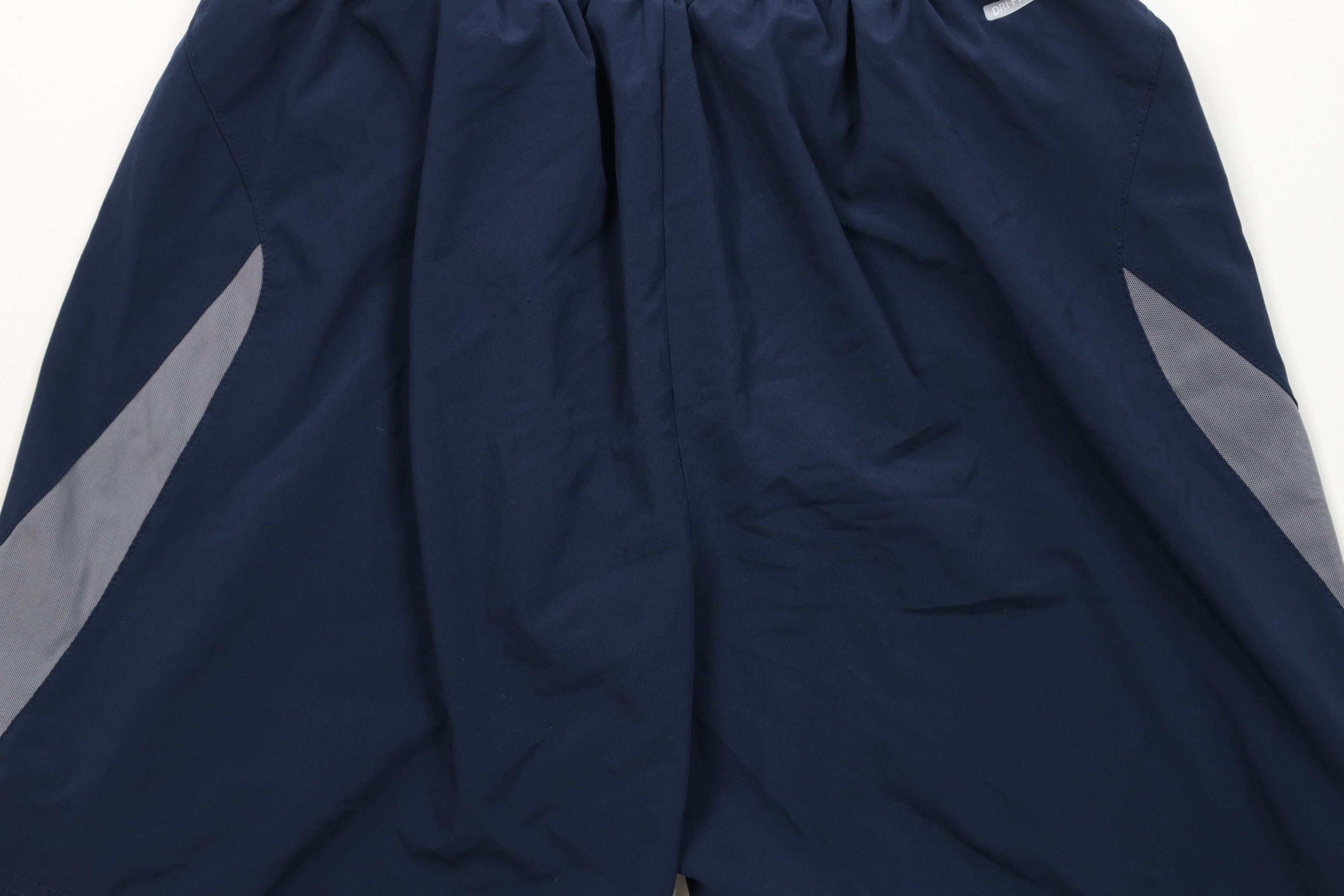 Nike Vintage Y2K Nike Scott Mini Swoosh Lined Above Knee Shorts Size US 34 / EU 50 - 13 Thumbnail