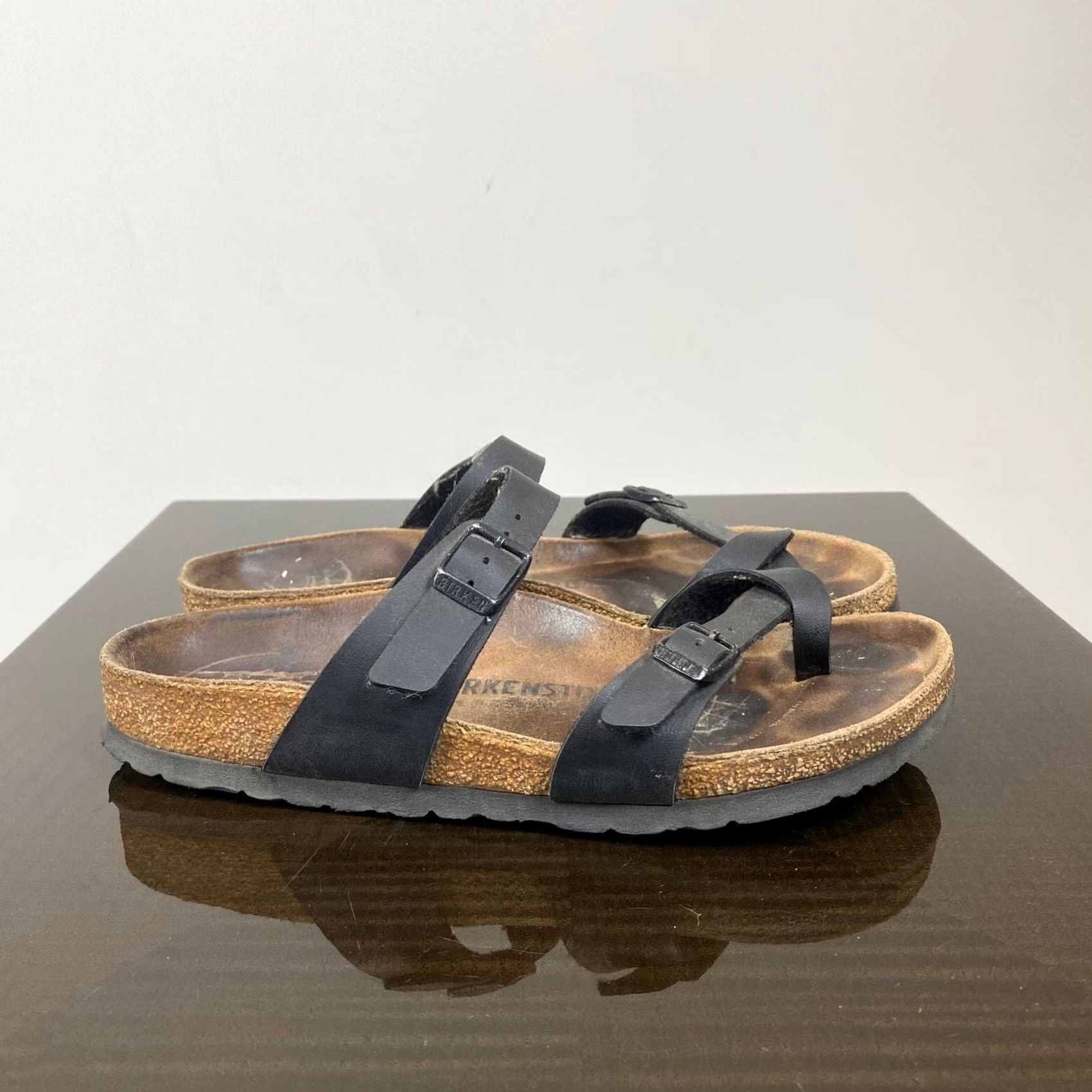 Birkenstock Birkenstock Mayari Sandals Slides Women's 38 Black 7-7.5 Womens Leather Strappy Size US 7 / IT 37 - 3 Thumbnail