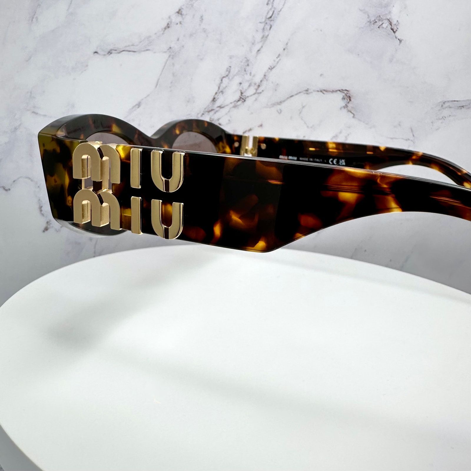 Miu Miu New MIU MIU Sunglasses Brown Tortoise Shell Oval Gold Logo Size ONE SIZE - 17 Thumbnail