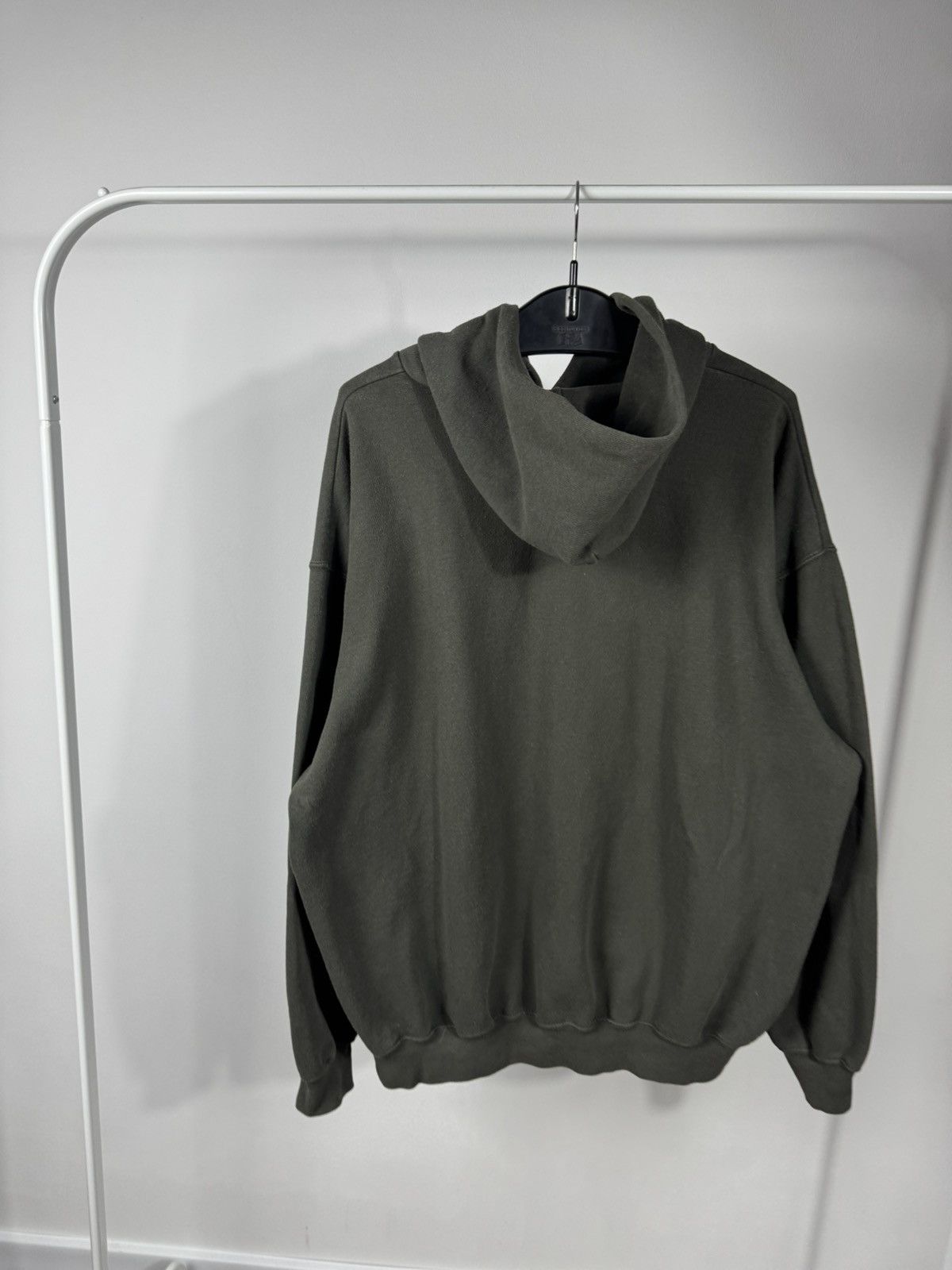 Fruit Of The Loom Vintage Fruit of the Loom Hoodie XL Faded Blank Pullover Size US XL / EU 56 / 4 - 12 Thumbnail