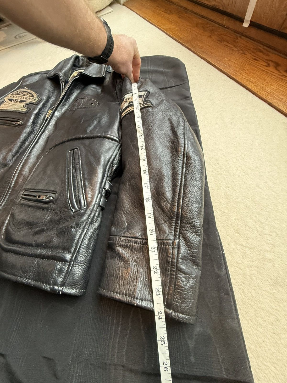 AMI A.M.I vintage leather patches motorcycle jacket rare oil Size US L / EU 52-54 / 3 - 7 Thumbnail