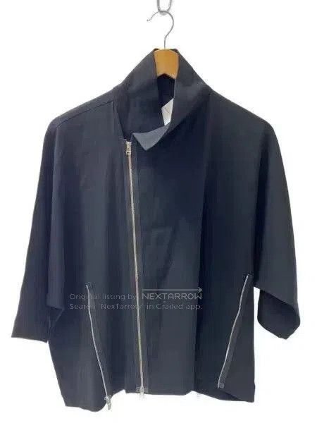 Issey Miyake Issey Miyake Zip Black Short. Size US M / EU 48-50 / 2 - 1 Thumbnail