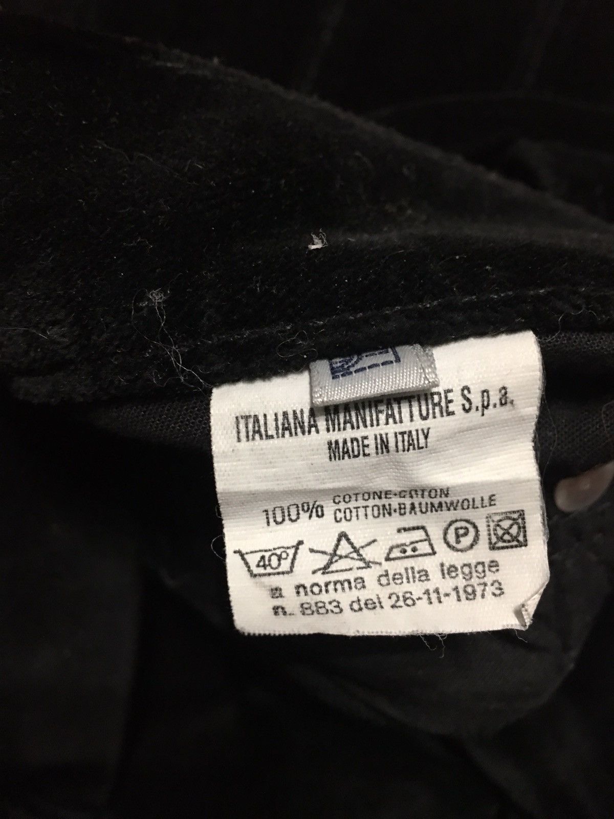 Valentino Valentino Jeans Black Velvet Style Pants Size 34 Size 34" / US 12 / IT 48 - 15 Thumbnail