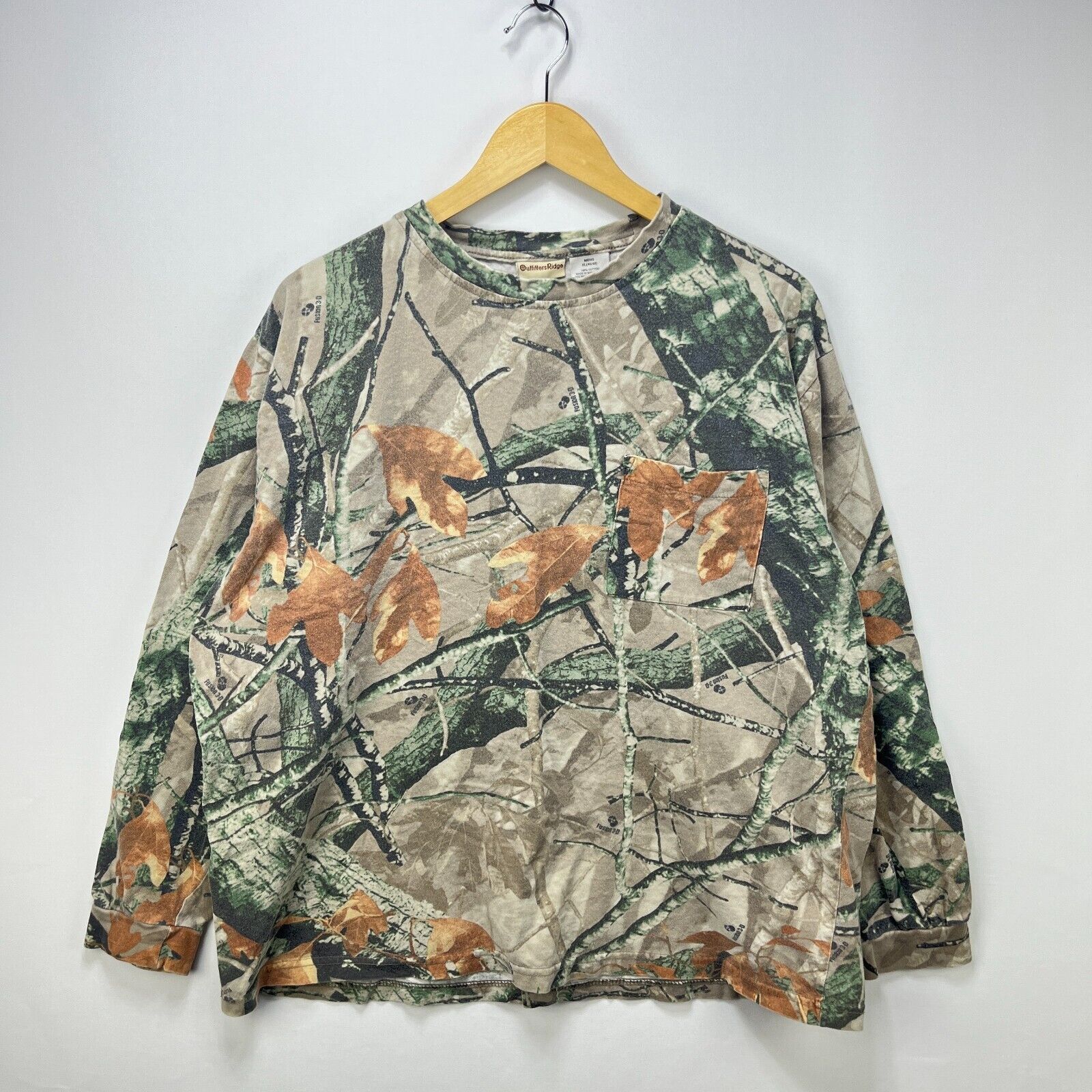 Vintage Realtree Camo Long Sleeve Shirt XL