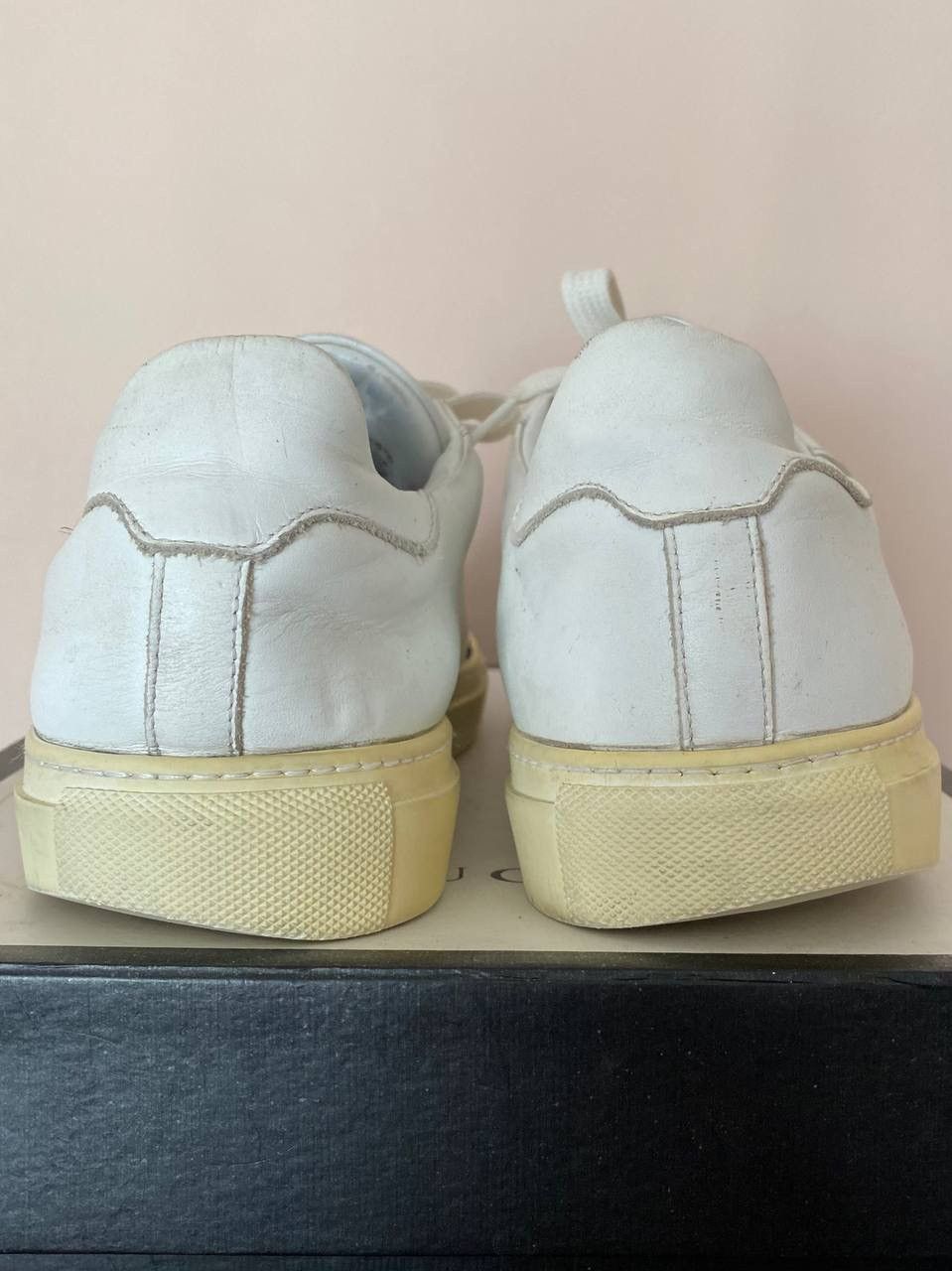 John Galliano John Galliano low top sneakers leather white casual Size US 11 / EU 44 - 6 Thumbnail