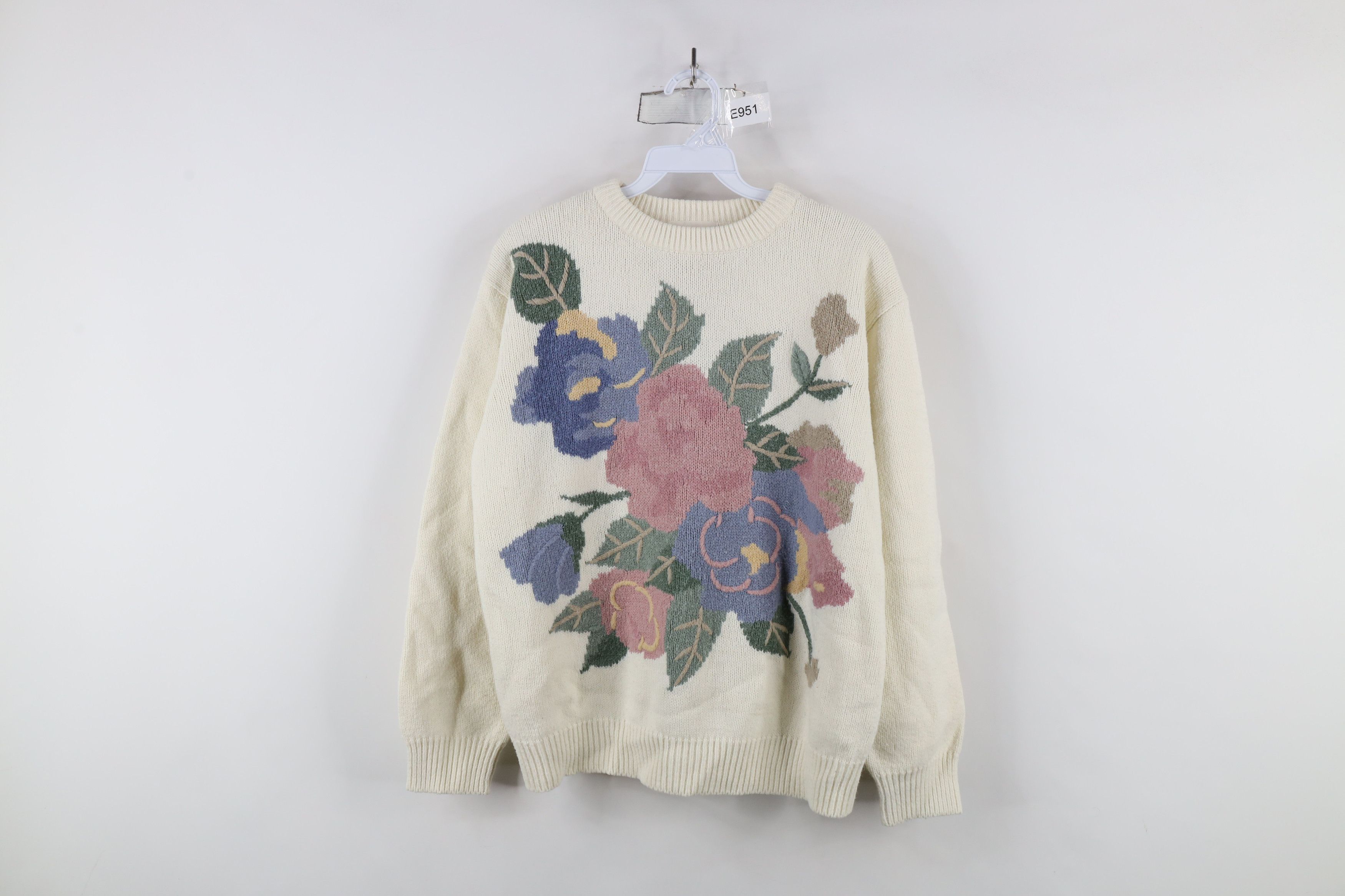 Vintage Vintage 90s Streetwear Embroidered Flower Knit Sweater Size L / US 10 / IT 46 - 1 Thumbnail