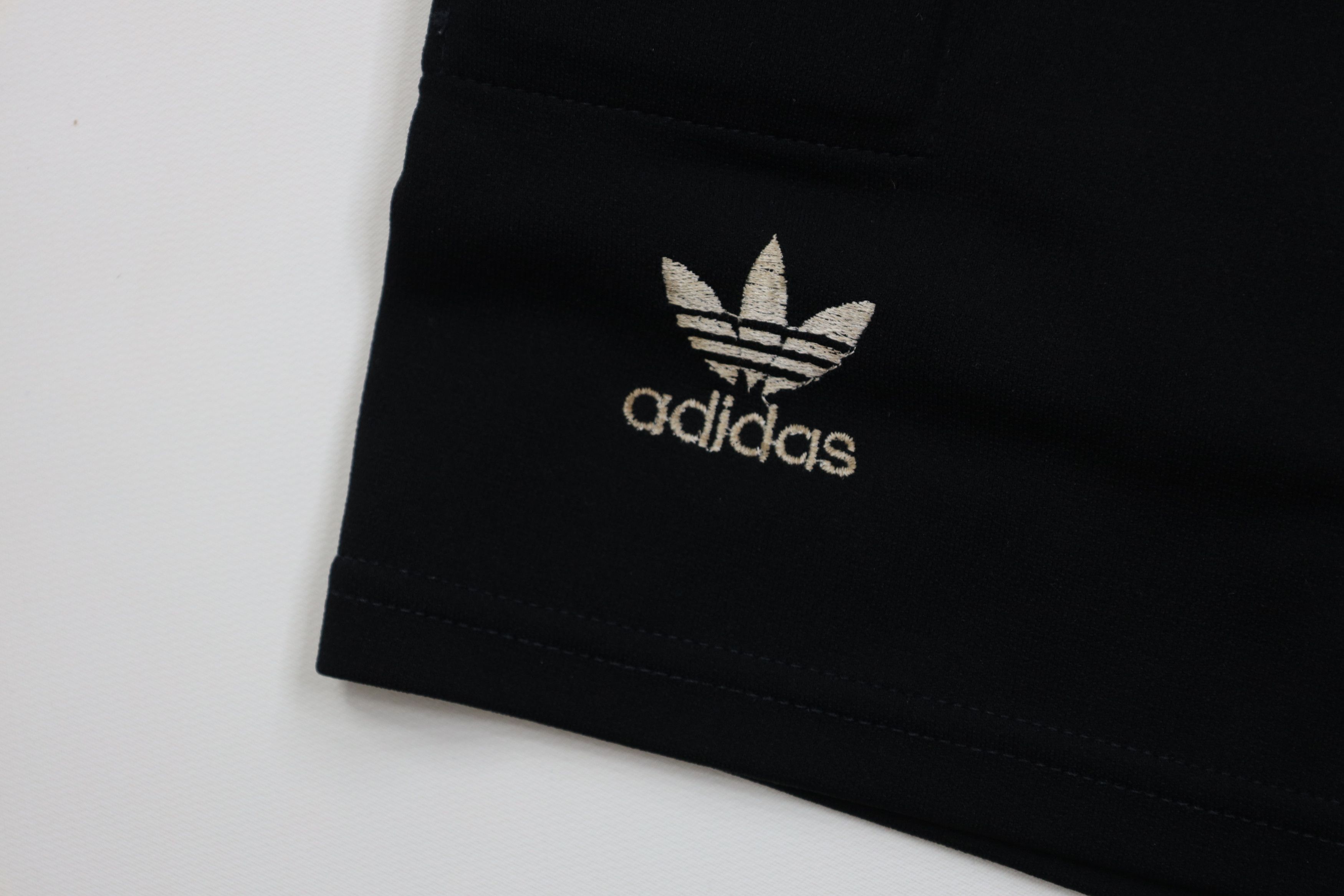 Adidas Vintage 80s Adidas Goalkeeper Goalie Soccer Shorts Black USA Size US 34 / EU 50 - 5 Thumbnail