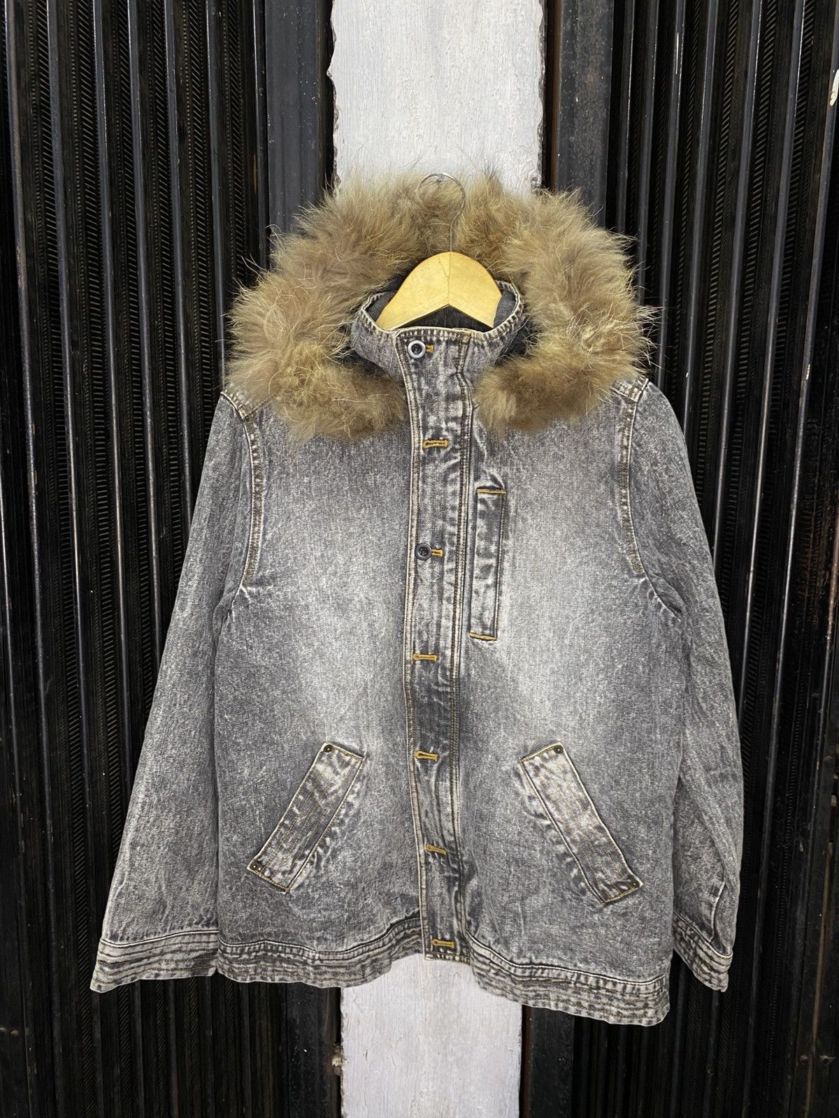 Japanese Brand World wide love! Bondage jacket y2k denim Size US S / EU 44-46 / 1 - 1 Thumbnail