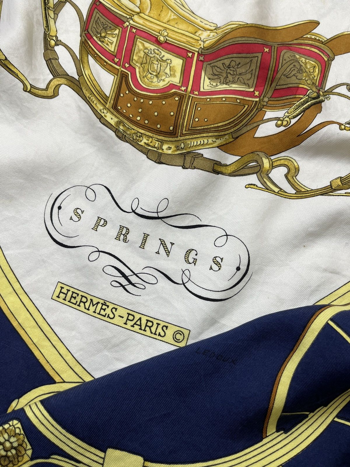 Hermes 🔥🔥🔥AUTHENTIC VINTAGE HERMES SPRINGS SILK SCARF Size ONE SIZE - 13 Thumbnail
