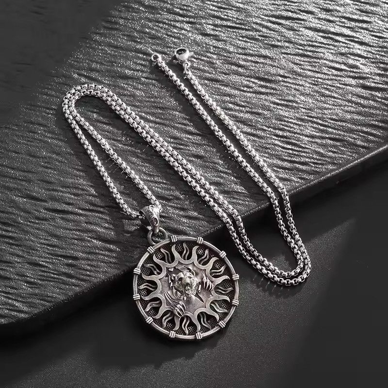 Jewelry × Vintage Domineering Bear Head Sun God Pendant Necklace Size ONE SIZE - 3 Thumbnail