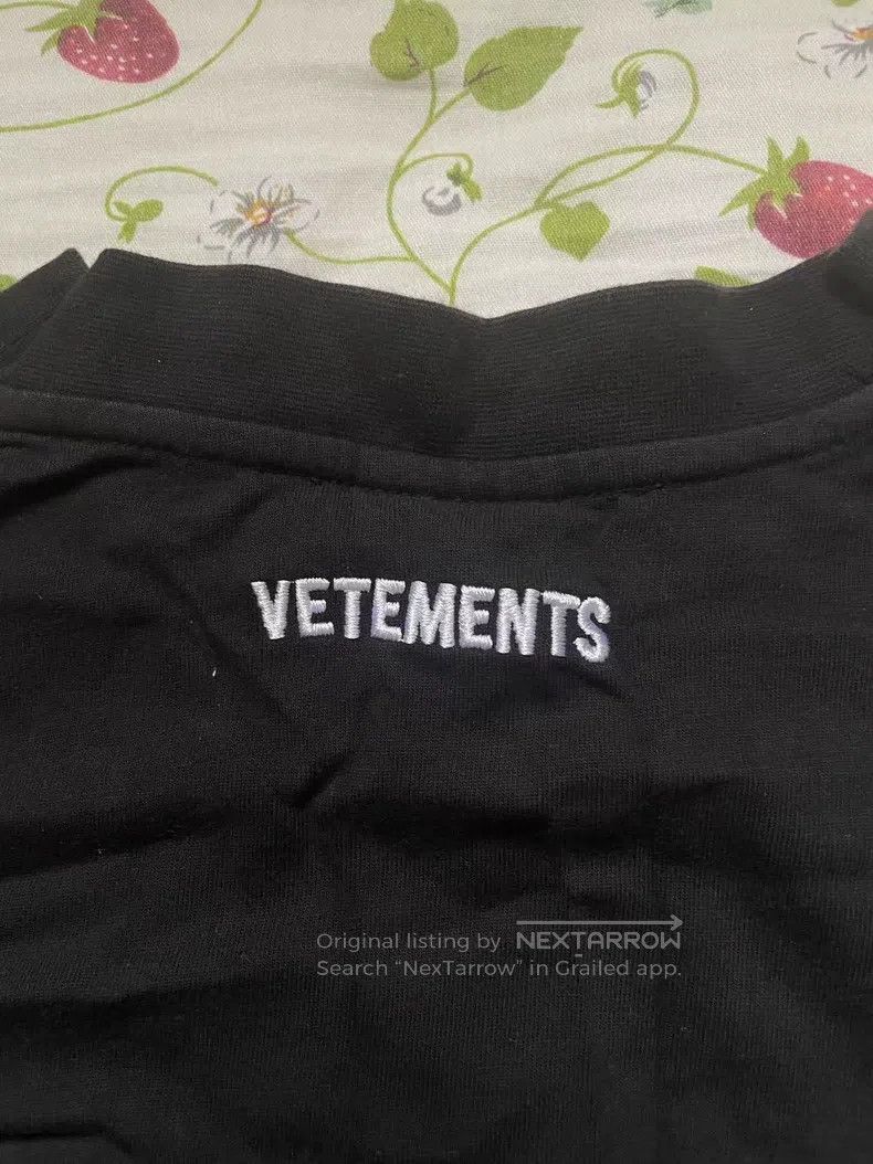 Vetements Vetements Short sleeve Size US XS / EU 42 / 0 - 3 Thumbnail