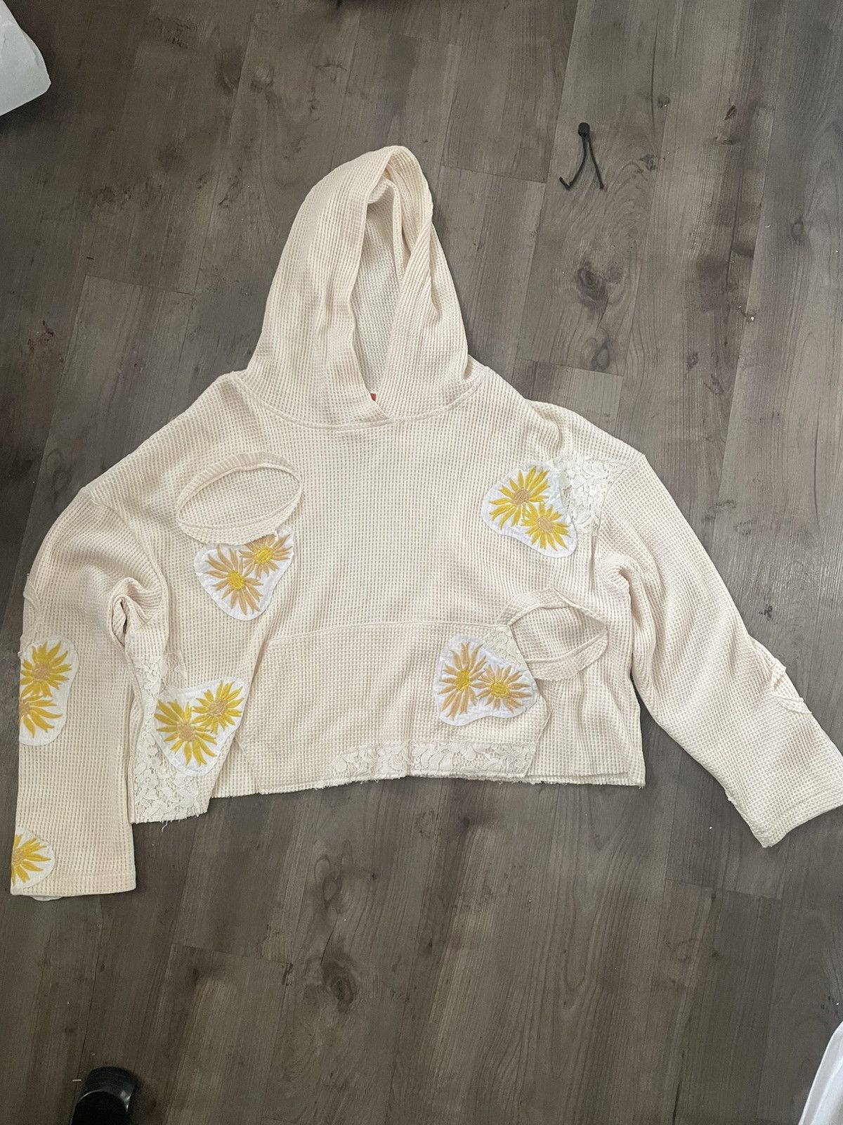 Other Who Decides War Thermal Hooded Pullover in Cream Size S / US 4 / IT 40 - 1 Thumbnail