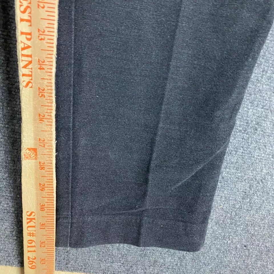 Eddie Bauer Eddie Bauer Cargo Pants Women's Size 8 Cotton Gray High Rise Size 30" / US 8 / IT 44 - 5 Thumbnail