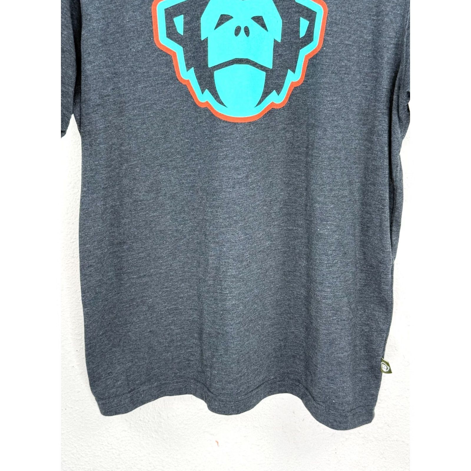 Howler Brothers Howler Brothers Shirt Mens M Gray Blue Graphic Monkey Casual Preppy Summer Tee Size US M / EU 48-50 / 2 - 3 Thumbnail