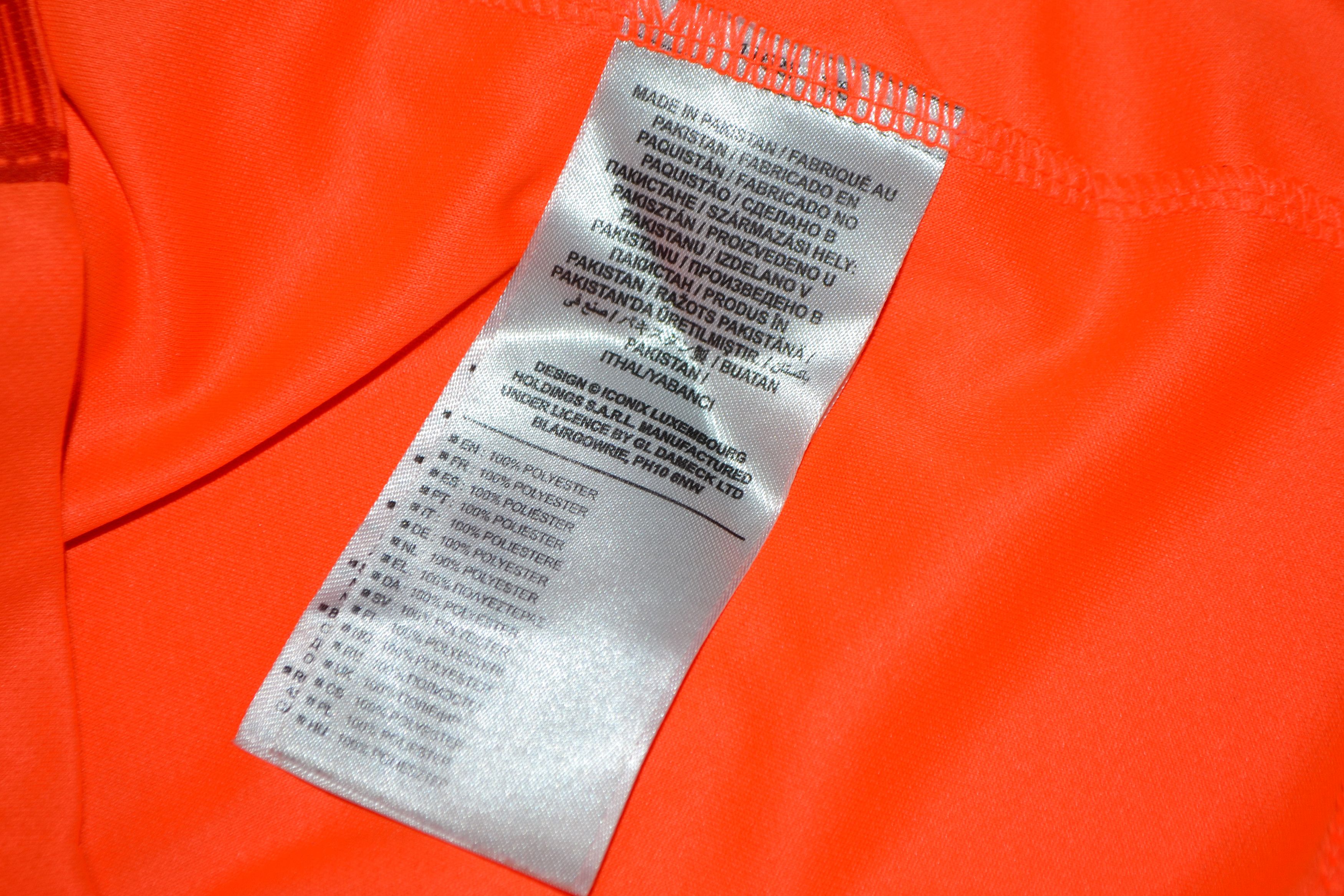Umbro Umbro Goalkeeper Football Shirt Soccer Jersey Trikot Size US M / EU 48-50 / 2 - 6 Thumbnail