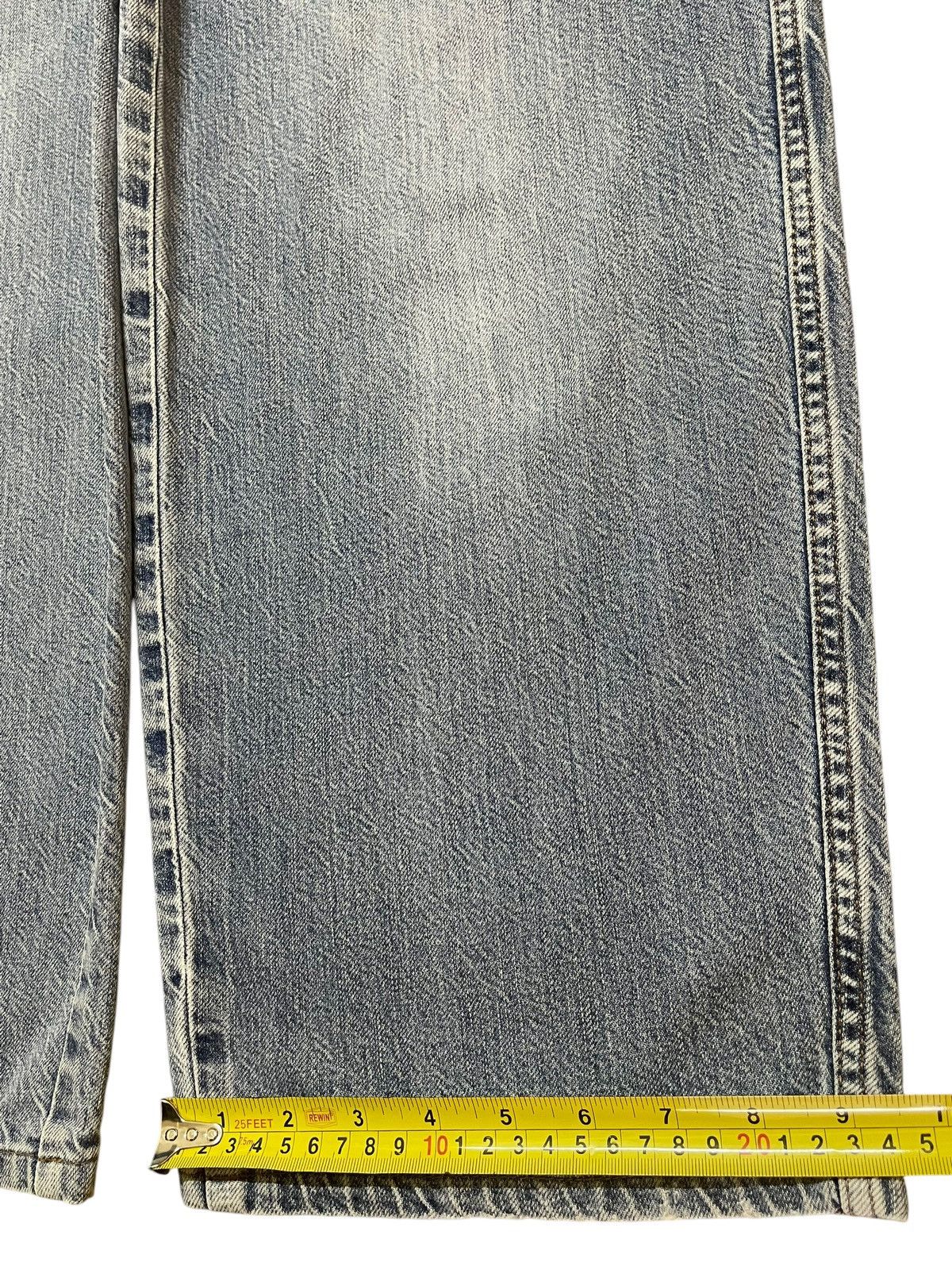 Uniqlo Vintage Japanese Uniqlo Blue Faded Wash Style Baggy Jeans Size US 30 / EU 46 - 16 Thumbnail