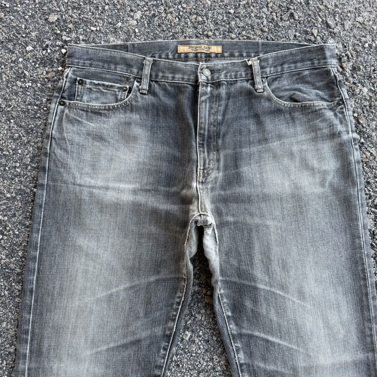 Japanese Brand VINTAGE S002 JAPAN STRAIGHT FADED JEAN DENIM PANTS Size US 38 / EU 54 - 2 Thumbnail