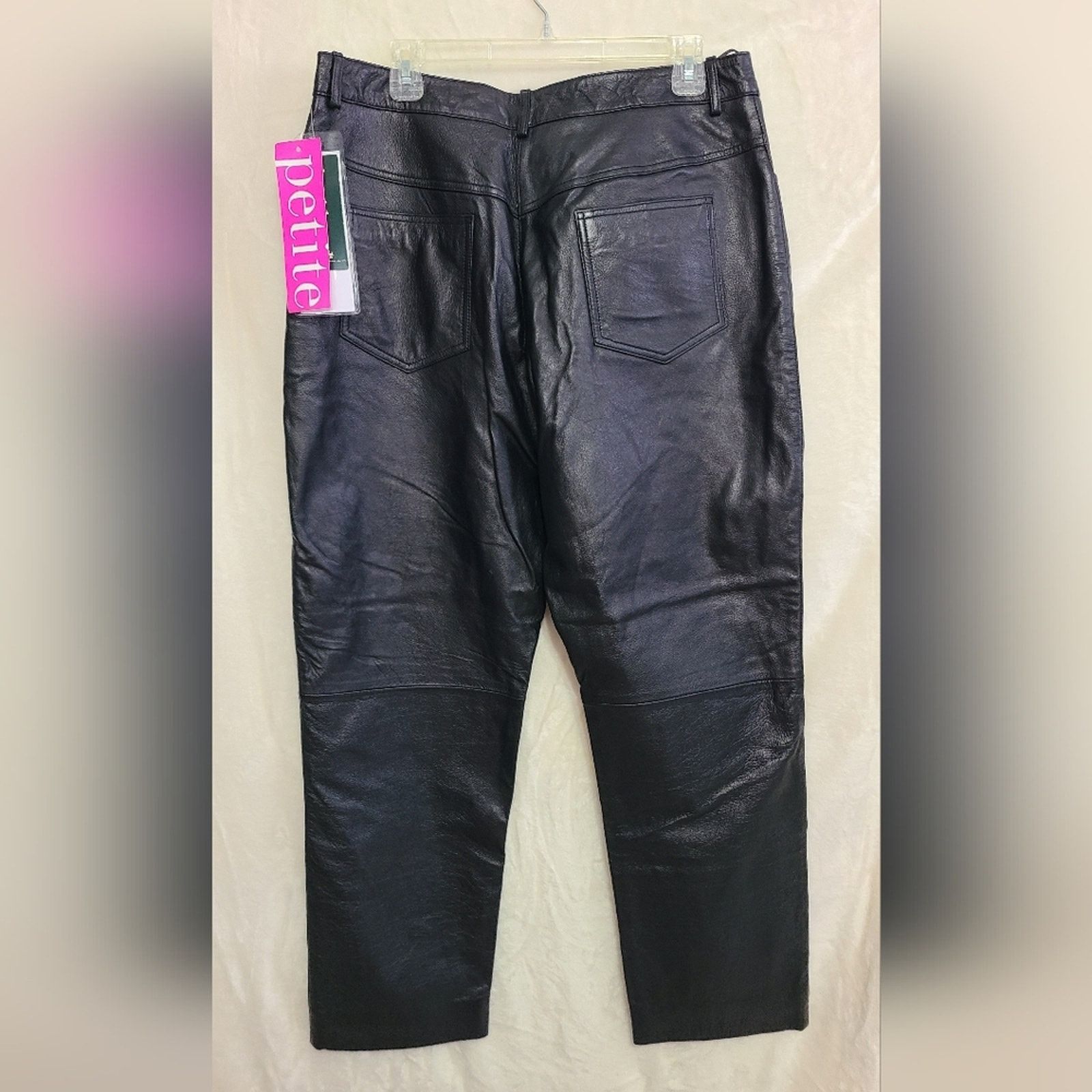 Harve Benard Vintage Harve Benard Women's Black Leather Pants Size 16P Size 38" / US 16 / IT 52 - 2 Thumbnail