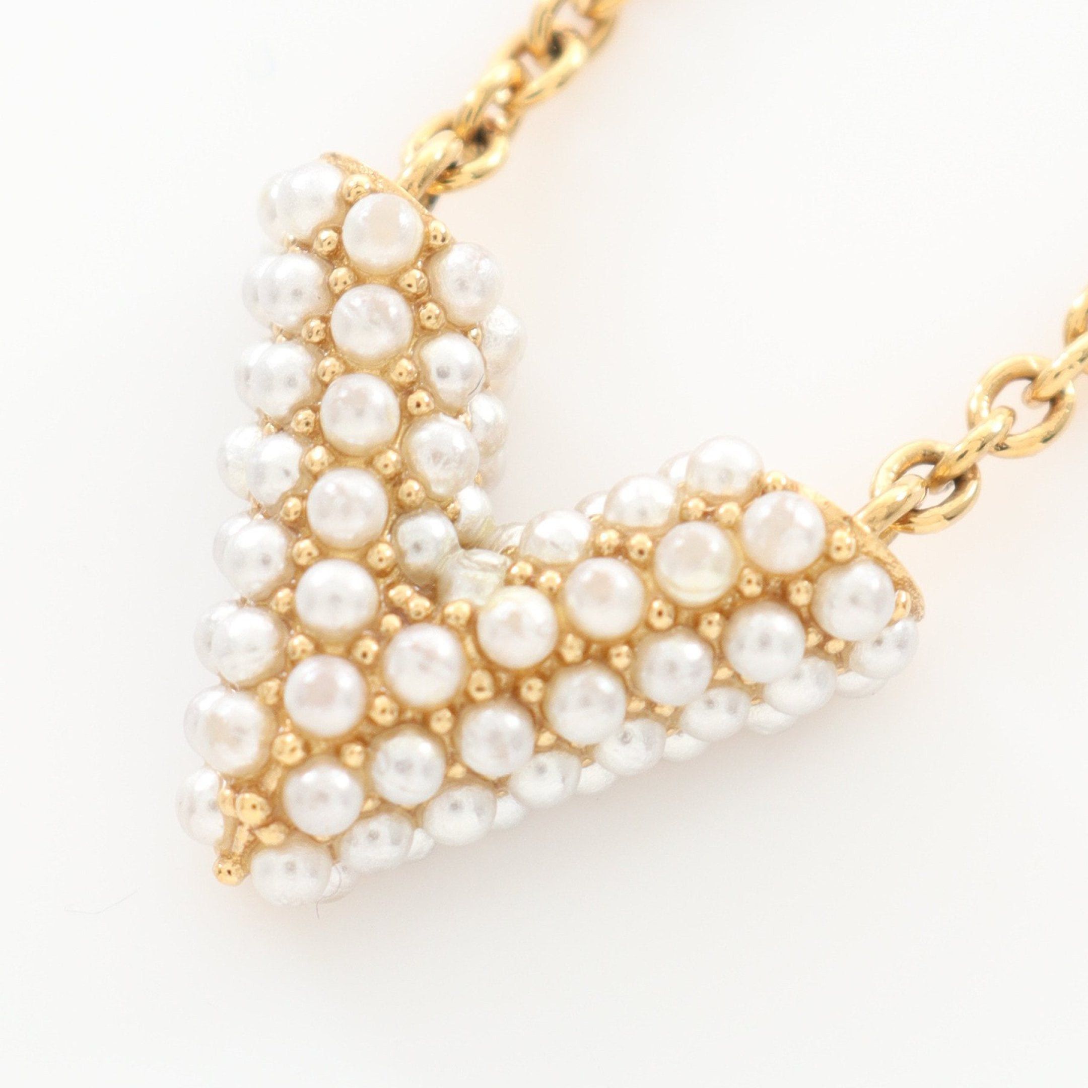 Louis Vuitton Collier Essential V Perl Necklace Gp Fake Pearl Gold Off White