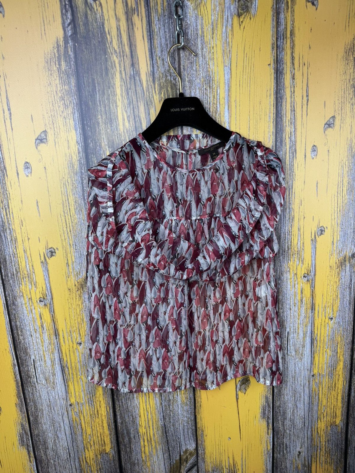 Louis Vuitton Louis Vuitton Silk Sleeveless Blouse Multicolour Size 36 FR Size XS / US 0-2 / IT 36-38 - 23 Thumbnail