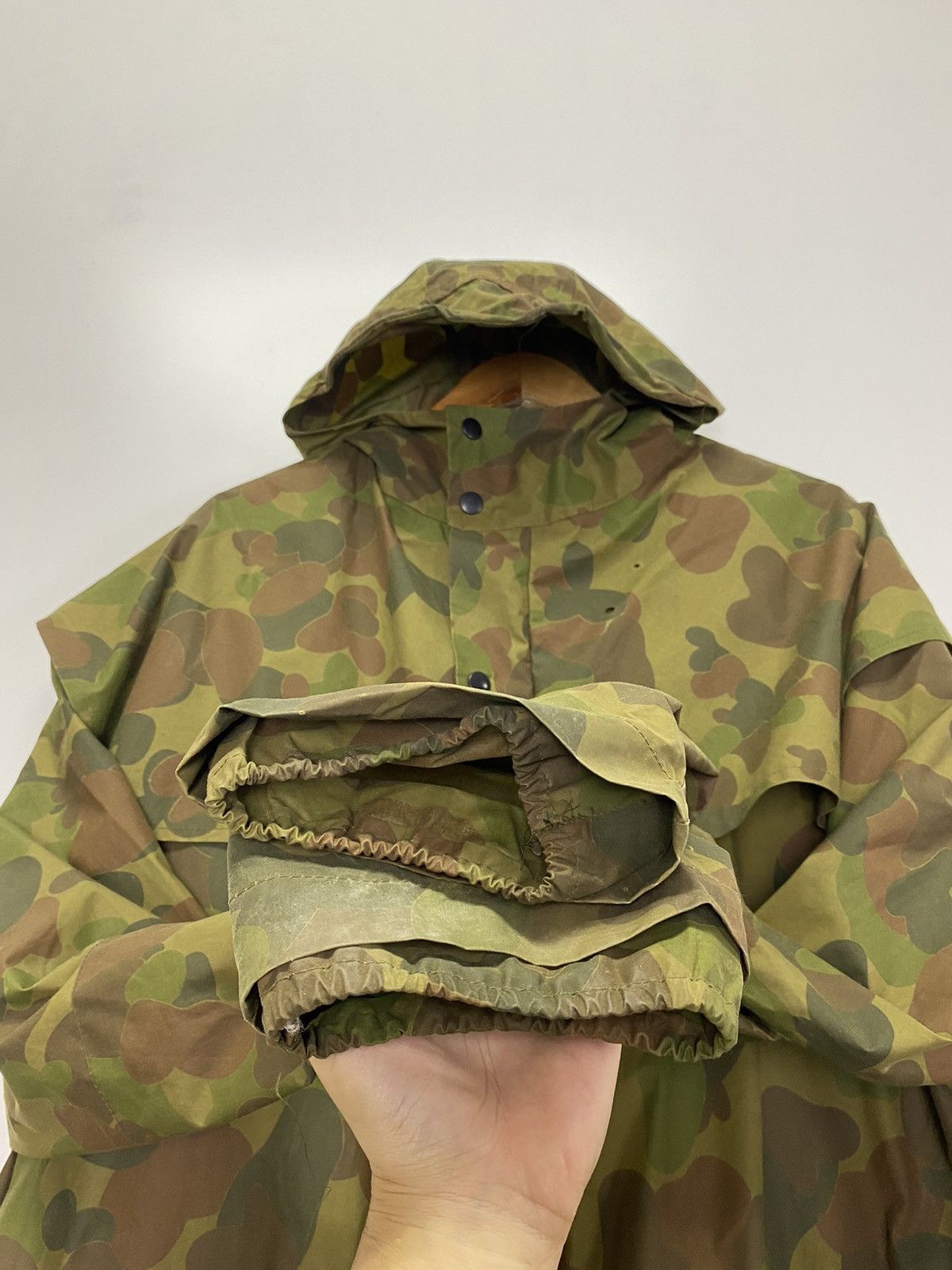 Vintage Vintage Camo Parka Jacket Size US XL / EU 56 / 4 - 10 Thumbnail