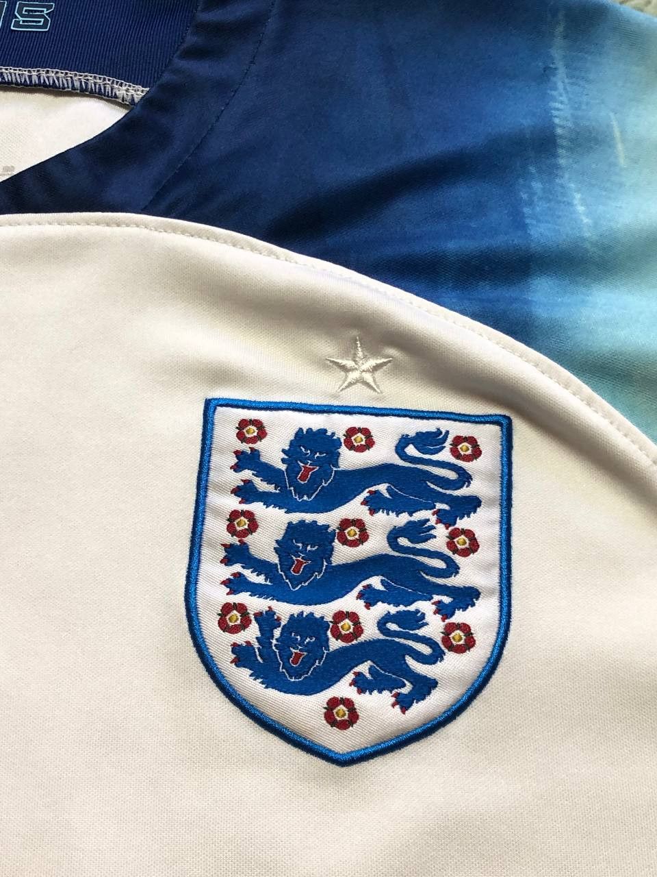 Nike Vintage T-Shirt Nike logo footbal England Dri-Fit Jersey Y2K Size US S / EU 44-46 / 1 - 6 Thumbnail