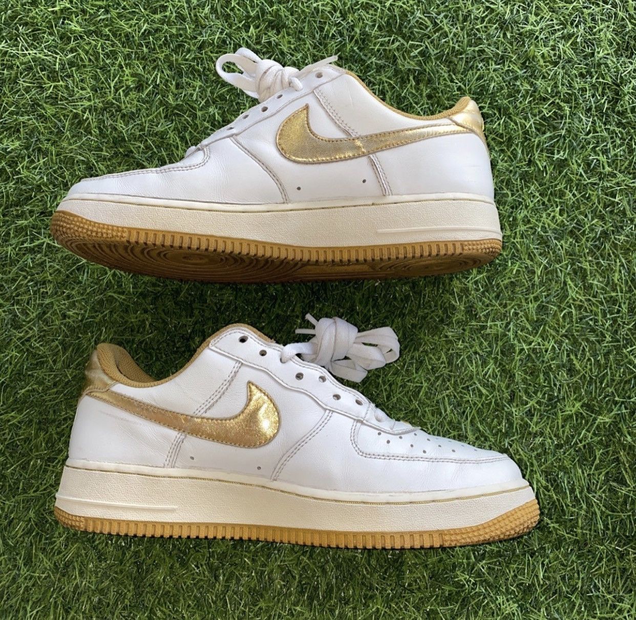 Nike Nike Airforces 1 Wmns 2010 released shoes No Box no insole Size US 11 / IT 41 - 4 Thumbnail