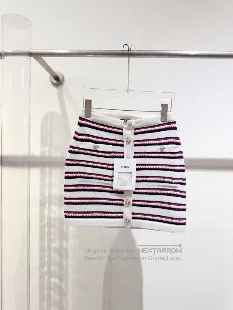 Chanel Chanel Skirt Size 42" / US 20 - 1 Thumbnail