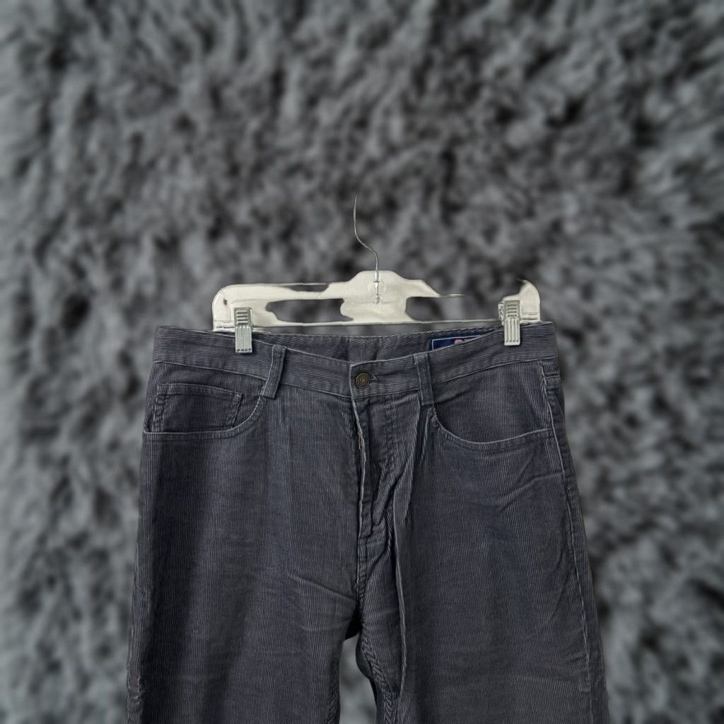 Vineyard Vines Vineyard Vines Pants Mens 32x32 Gray Corduroy 5 Pocket Zipper Button Logo Chino Trousers Size US 32 / EU 48 - 1 Thumbnail