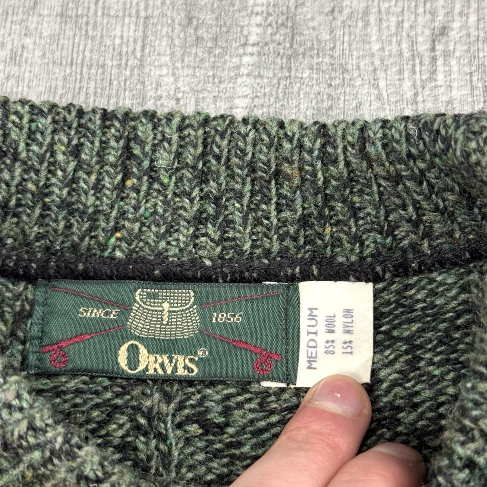 Orvis VINTAGE Orvis Men's Hunting Sweater Wool Blend Crew Neck Long Sleeve Green 80s Outdoor Shooting Winter Fall Size US M / EU 48-50 / 2 - 4 Thumbnail