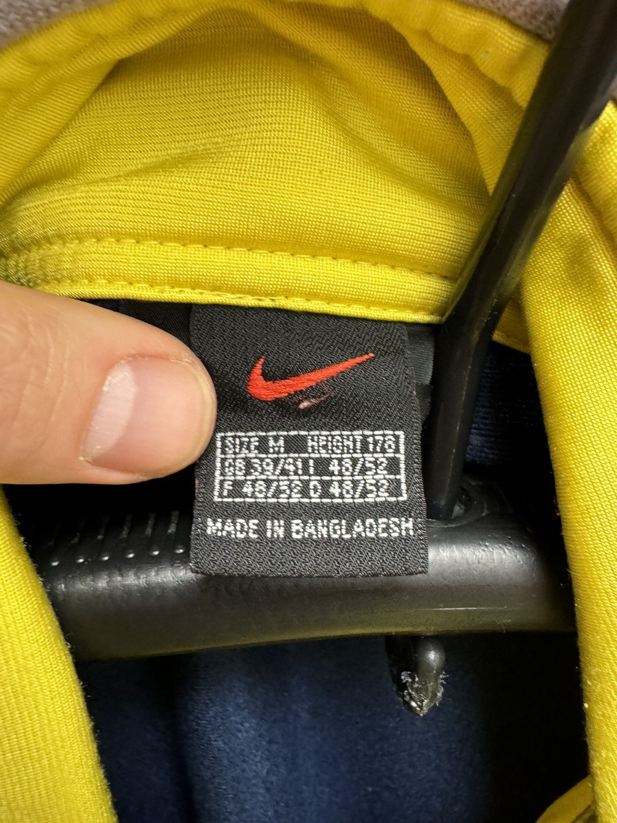 Nike Nike vintage bomber fullzip 1990th M sz Size US M / EU 48-50 / 2 - 6 Thumbnail