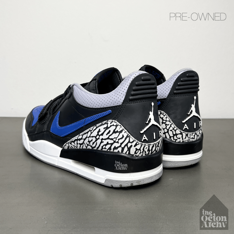 Nike Vintage 2019 Jordan Legacy 312 Low 'Royal' CD7069-041 Used Size US 10.5 / EU 43-44 - 2 Thumbnail