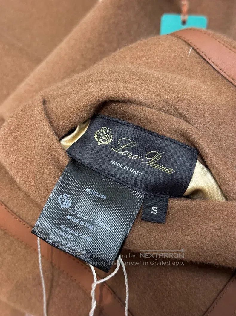 Loro Piana Loro Piana Coffee color with khaki color double-sided wear Size S / US 4 / IT 40 - 5 Thumbnail