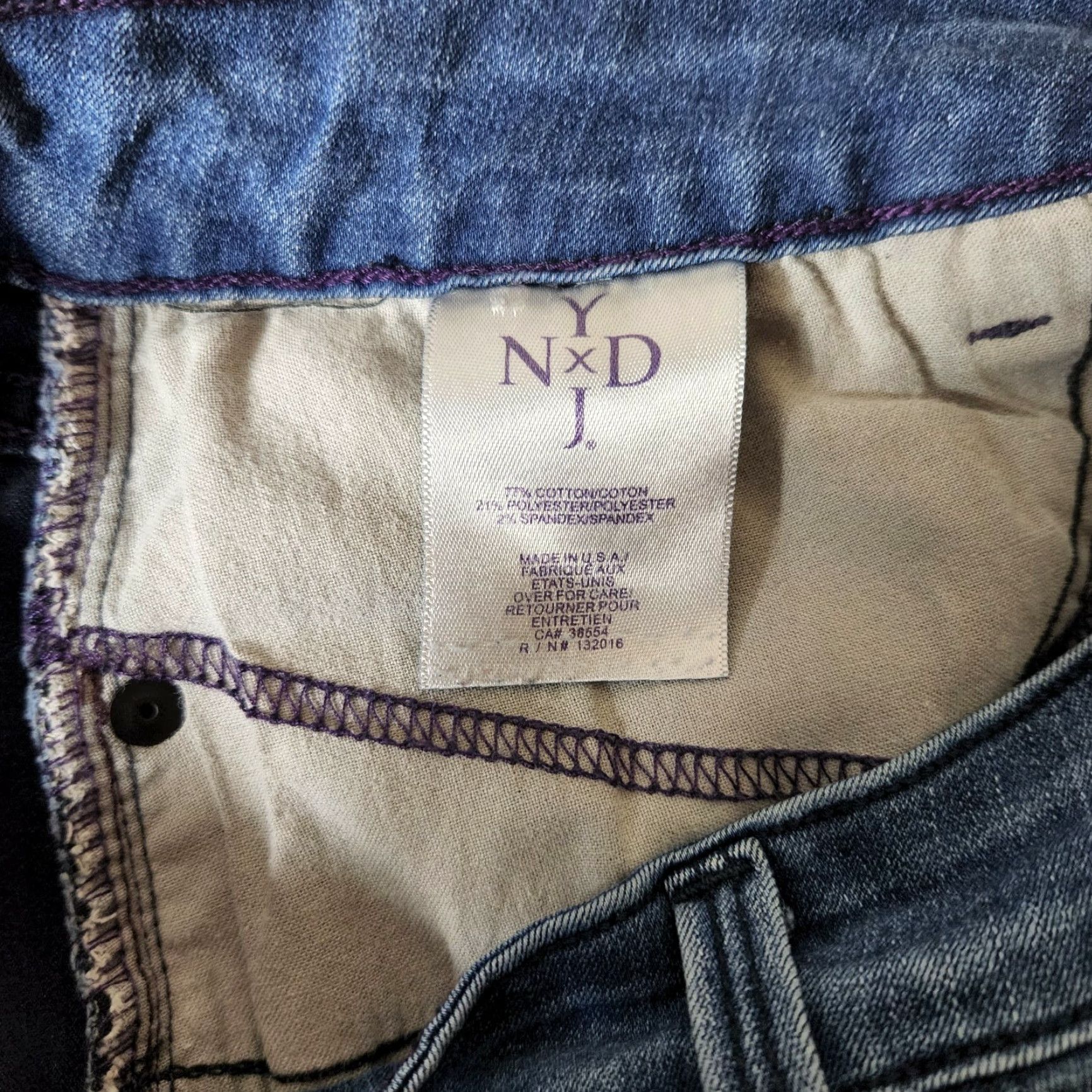 NYDJ VINTAGE NYDJ High Rise Skinny Straight Jeans-Size 8 Size 30" / US 8 / IT 44 - 8 Thumbnail