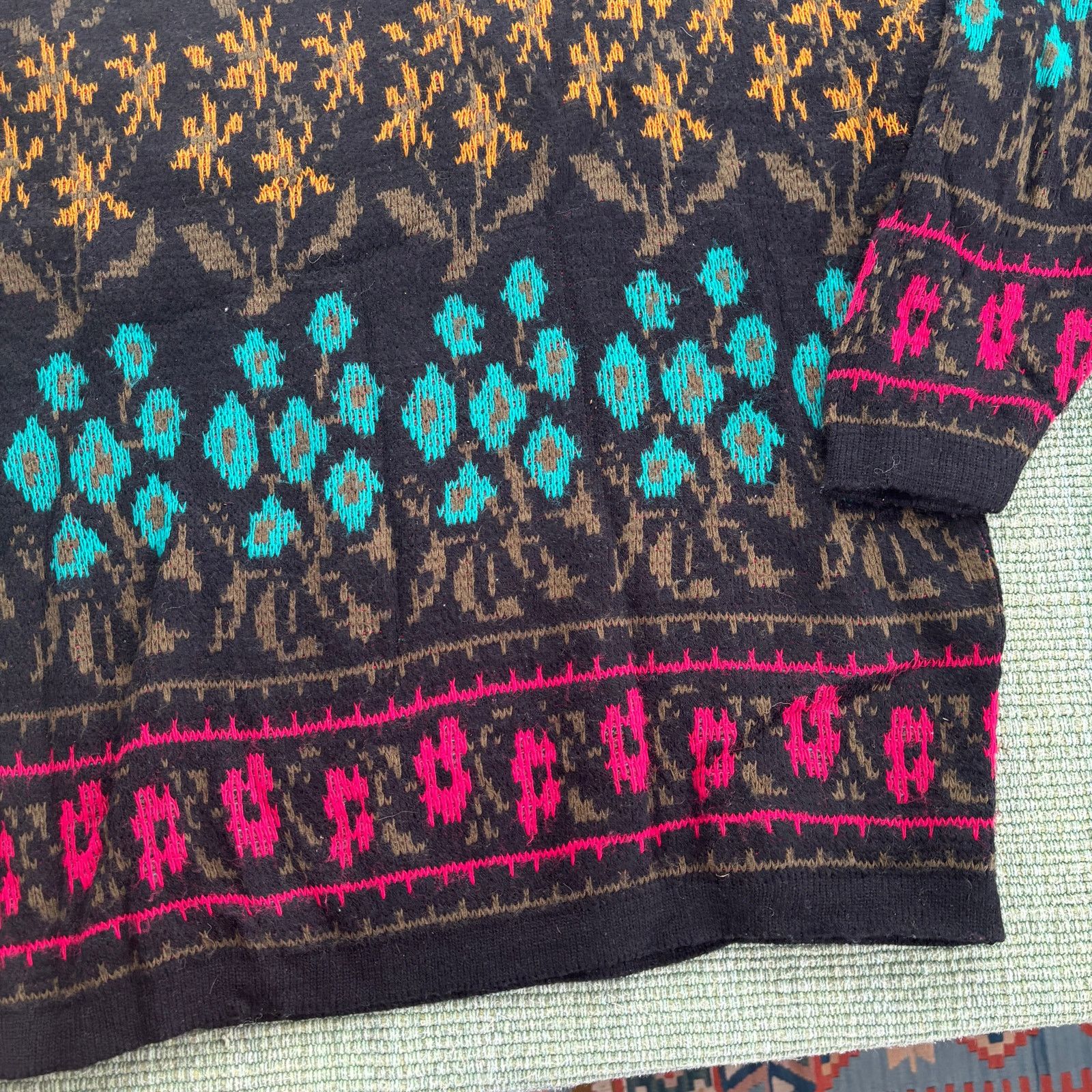 Vintage Vintage knit floral united stated sweater made in usa Size US L / EU 52-54 / 3 - 7 Thumbnail