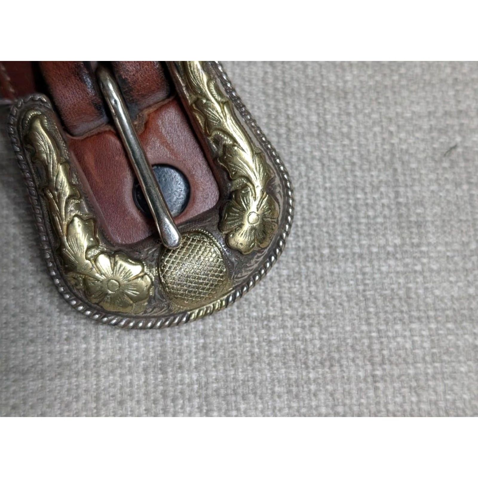 Vintage VINTAGE Nocona belt Western Ranger Belt Men 40 Brown Leather Cowhide 1-1/2" buckle Ranger style USA made Size 40 - 4 Thumbnail