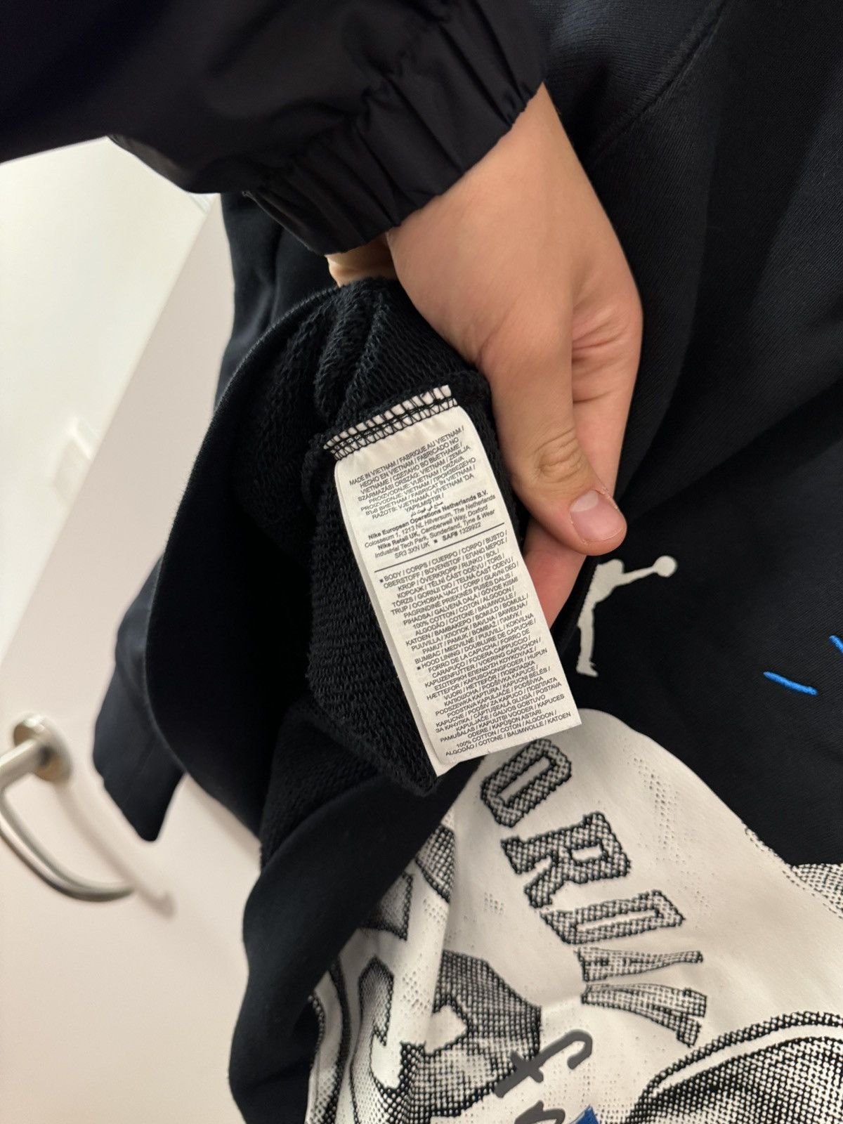 Fragment Design × Jordan Brand × Travis Scott Hoodie Jordan x Fragment x Travis Scott Size US L / EU 52-54 / 3 - 7 Thumbnail