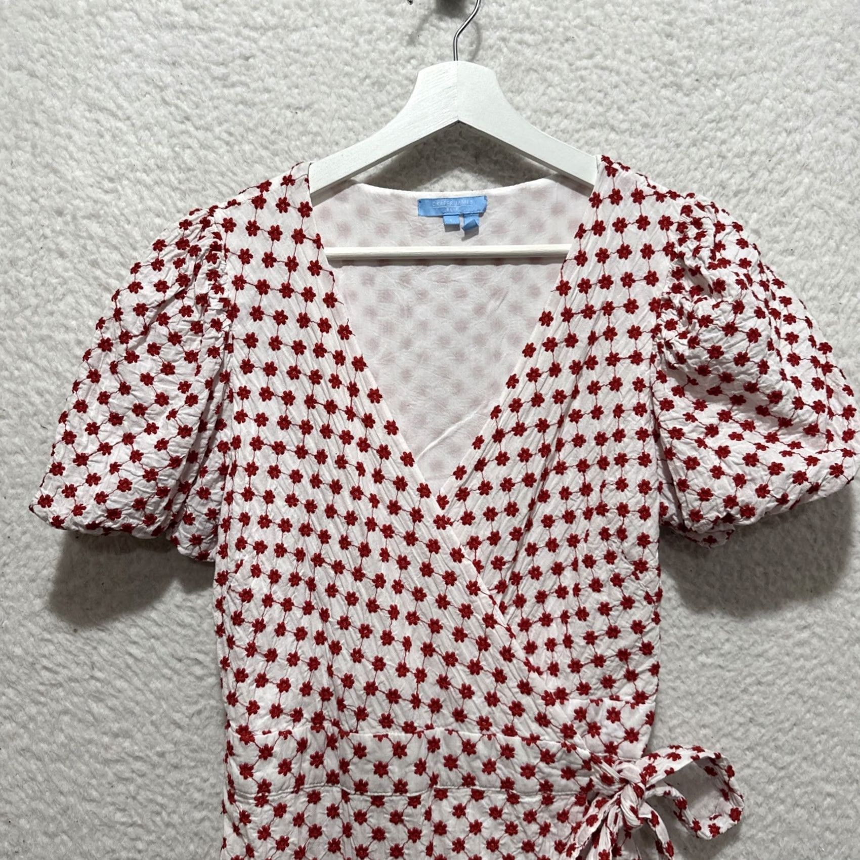 Vintage Draper James Wrap Dress Women’s L Red Floral Embroidery Puff Sleeve Cottagecore Size L / US 10 / IT 46 - 4 Thumbnail