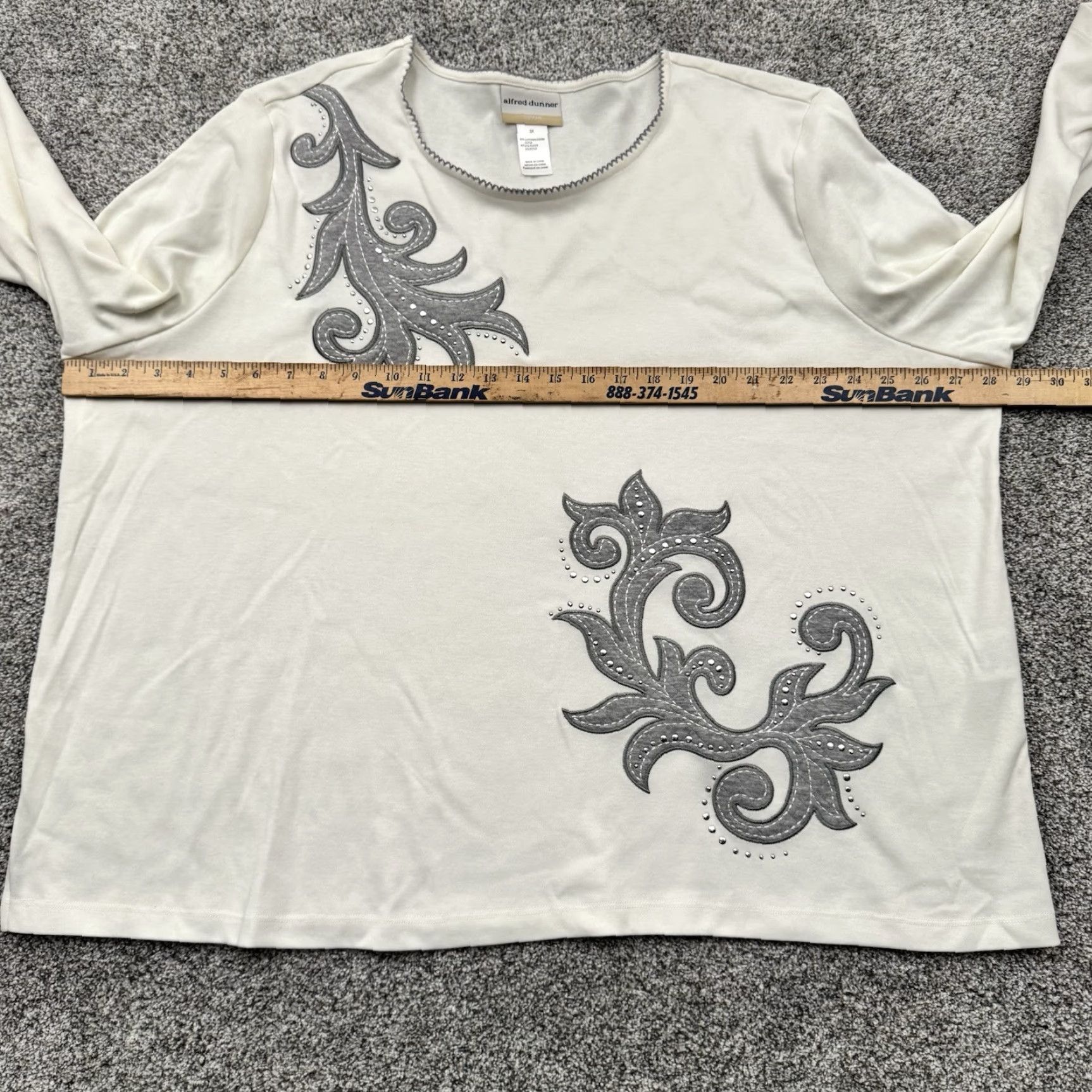 Vintage VINTAGE Alfred Dunner Top Womens 3X Plus Embellished Rhinestones Lagenlook Y2K Casual Blouse White Womens Size XXL / US 16-18 / IT 52-54 - 4 Thumbnail