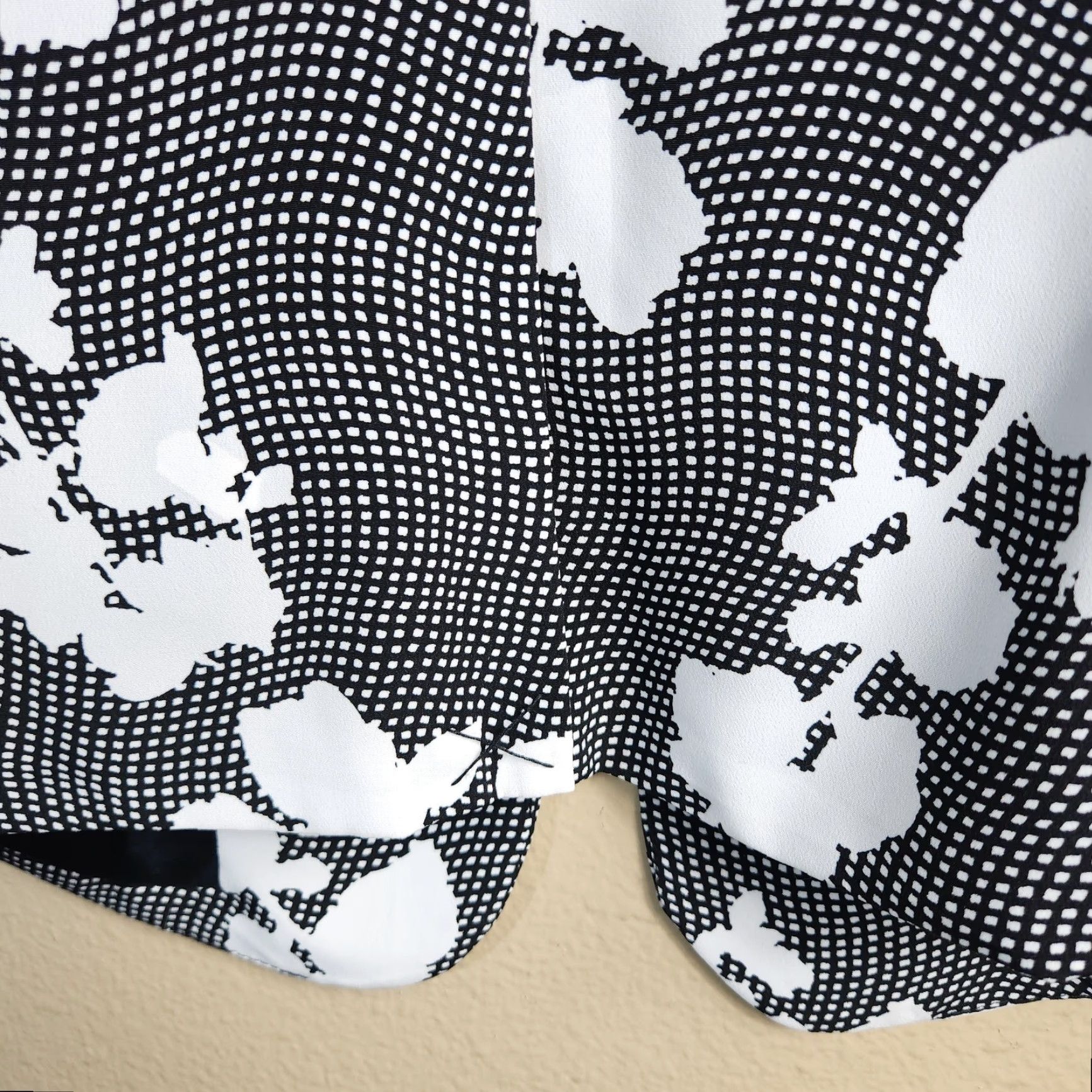 Vintage Attention Womens |8| VTG Black/White Floral Open Front Blazer Jacket (NWT/NOS) Size M / US 6-8 / IT 42-44 - 8 Thumbnail